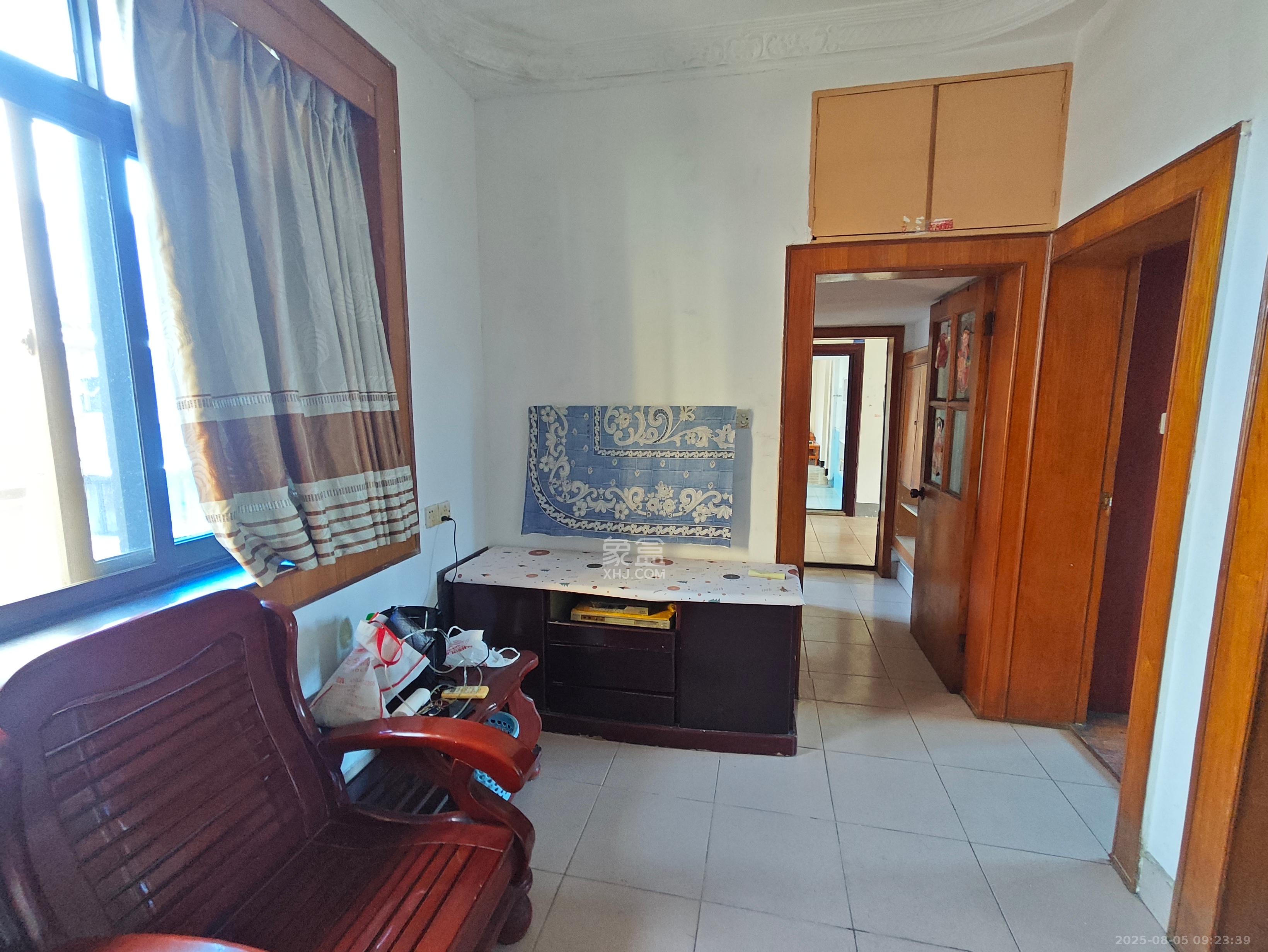 水泵厂宿舍 2室1厅1卫 1300.0元/月 水泵厂宿舍 2室1厅1卫 1300.0元/月室内图