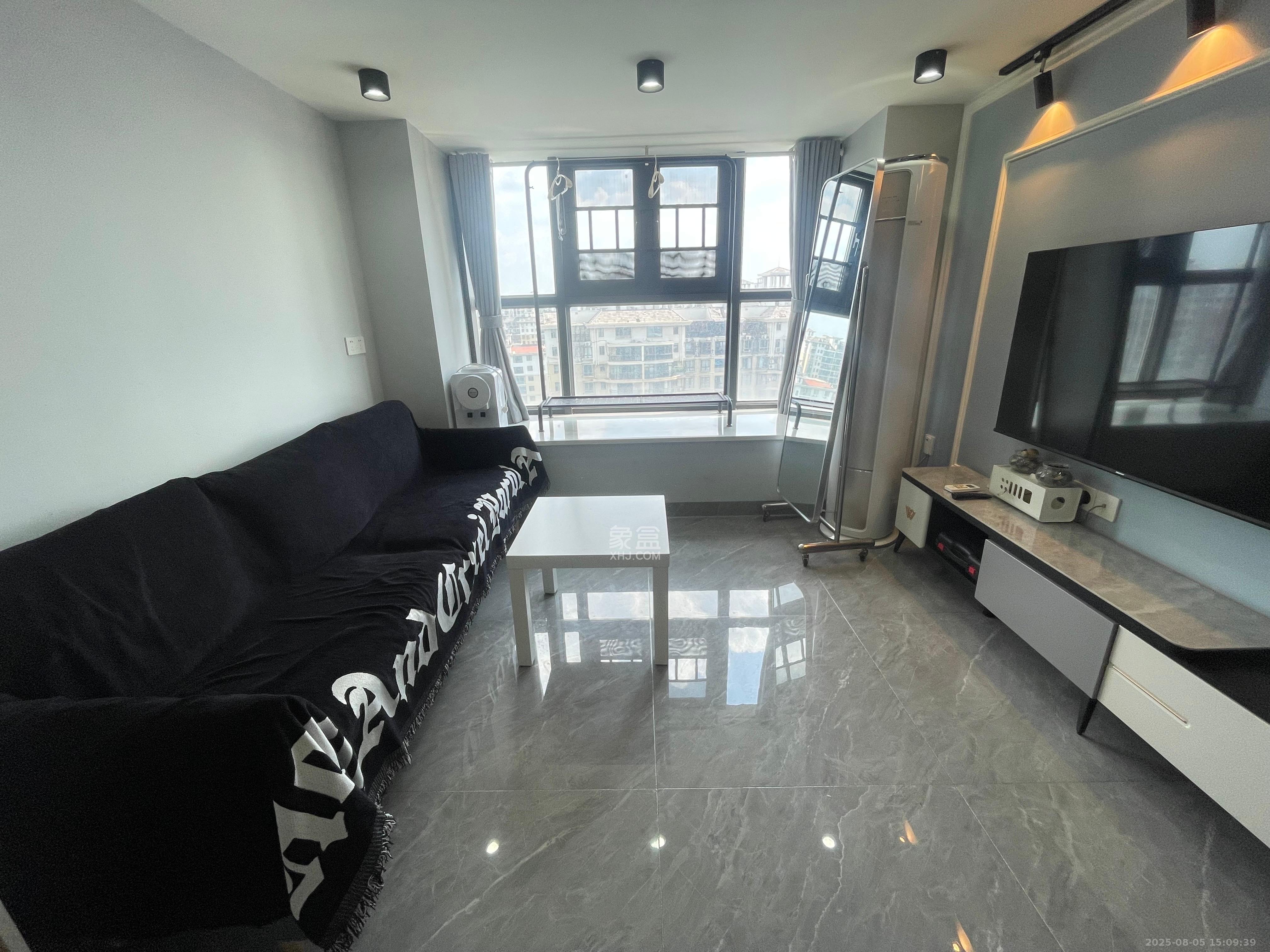 弘坤云寓  2室1厅1卫    2600.0元/月