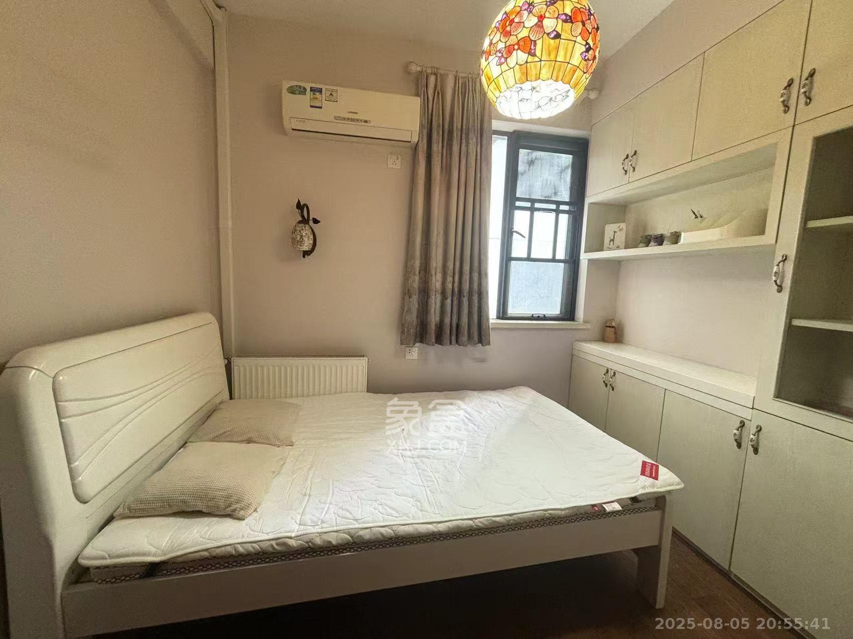 湘域中央 3室2厅2卫 5000.0元/月 湘域中央 3室2厅2卫 5000.0元/月室内图