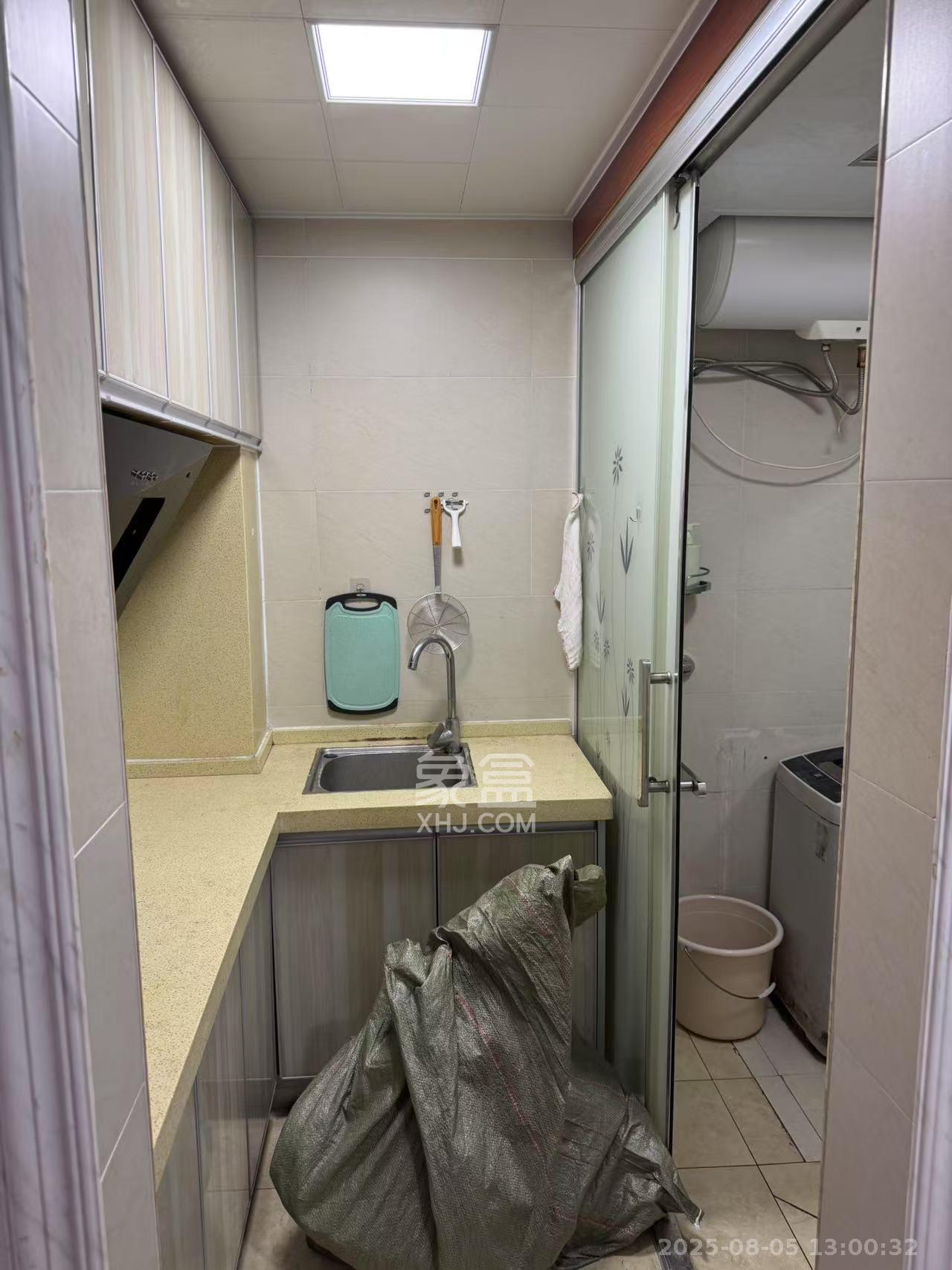 佳兴国际汇  1室1厅1卫   1400.00元/月室内图