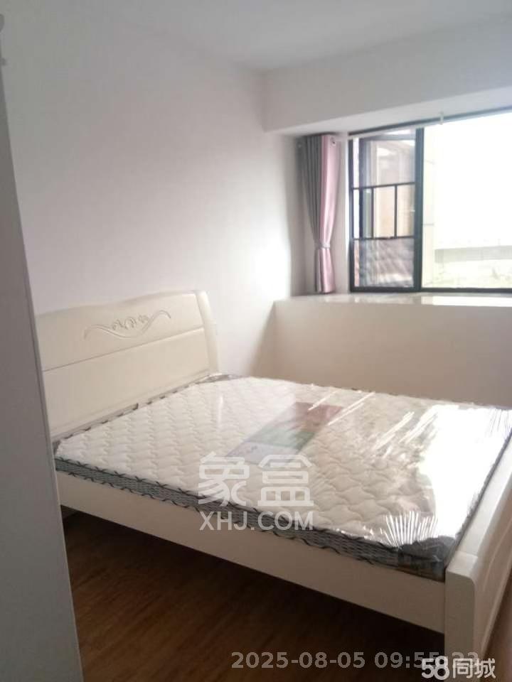 金谷豪庭 2室2厅1卫 1800.0元/月 金谷豪庭 2室2厅1卫 1800.0元/月室内图