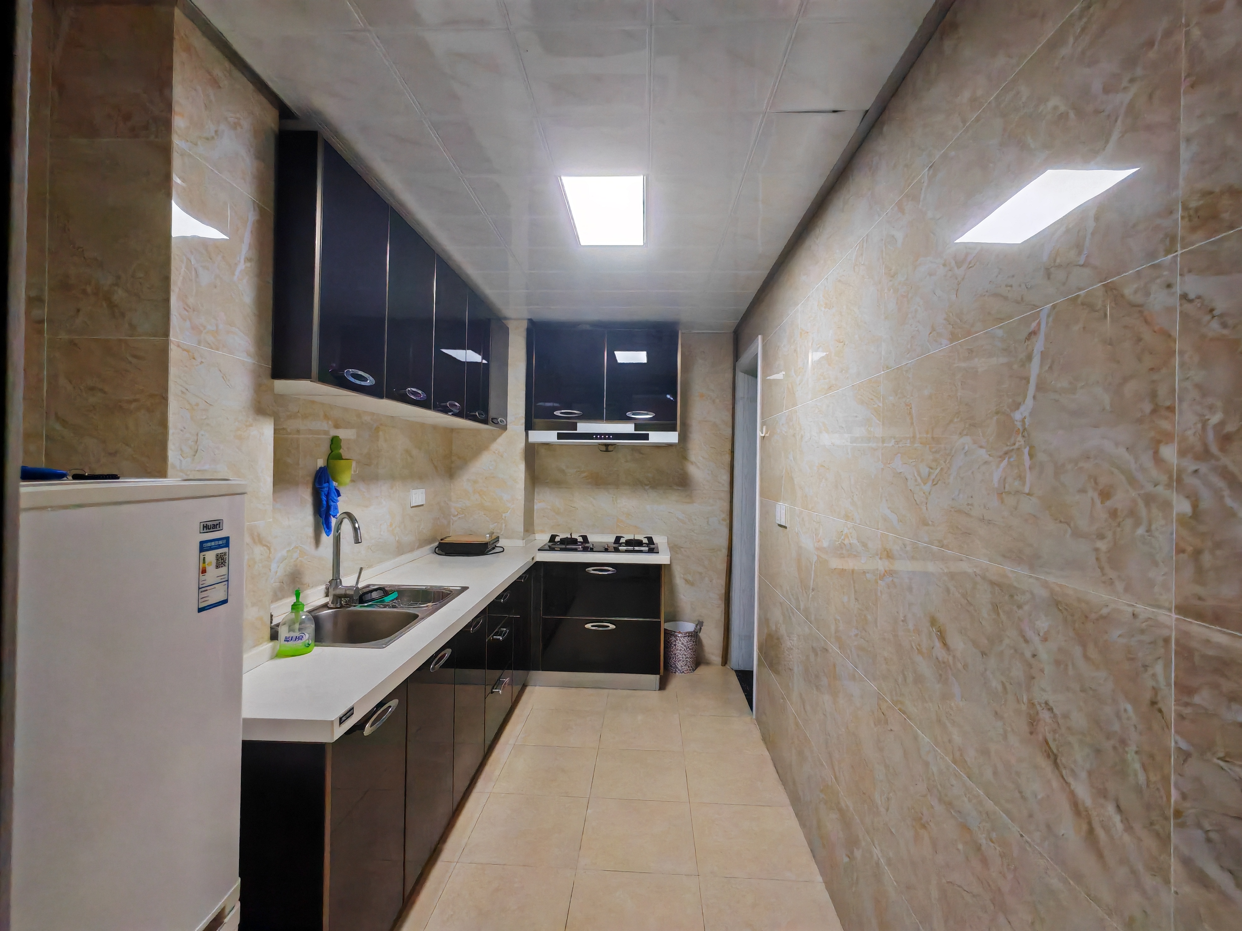 中天鹭鸶湾一期 3室2厅1卫 2200.0元/月 中天鹭鸶湾一期 3室2厅1卫 2200.0元/月室内图