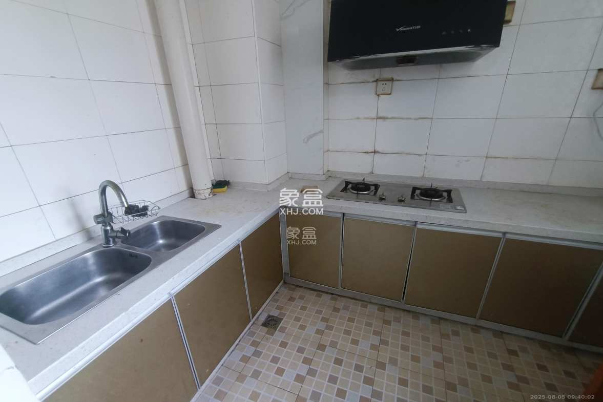 海林馨香雅苑  2室1厅1卫    2100.0元/月 海林馨香雅苑  2室1厅1卫    2100.0元/月室内图