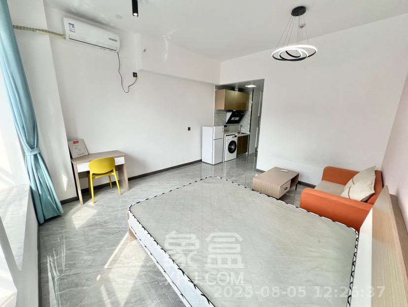 江山帝景哈佛  1室0厅1卫    1300.0元/月 江山帝景哈佛  1室0厅1卫    1300.0元/月室内图