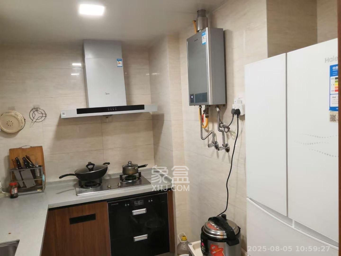 万科里梅溪郡  3室2厅1卫   3300.00元/月室内图