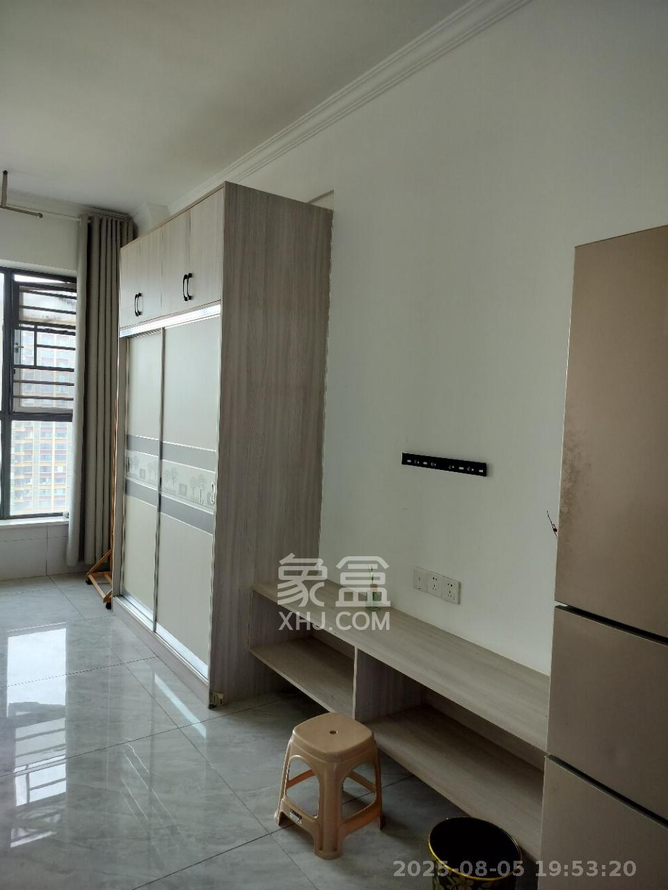 中南国际眼镜城（中伟商业中心）  1室1厅1卫    1200.0元/月室内图