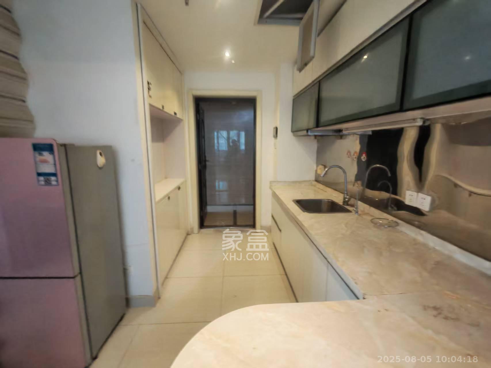 喜盈门范城   76.08㎡      2200.0元/月