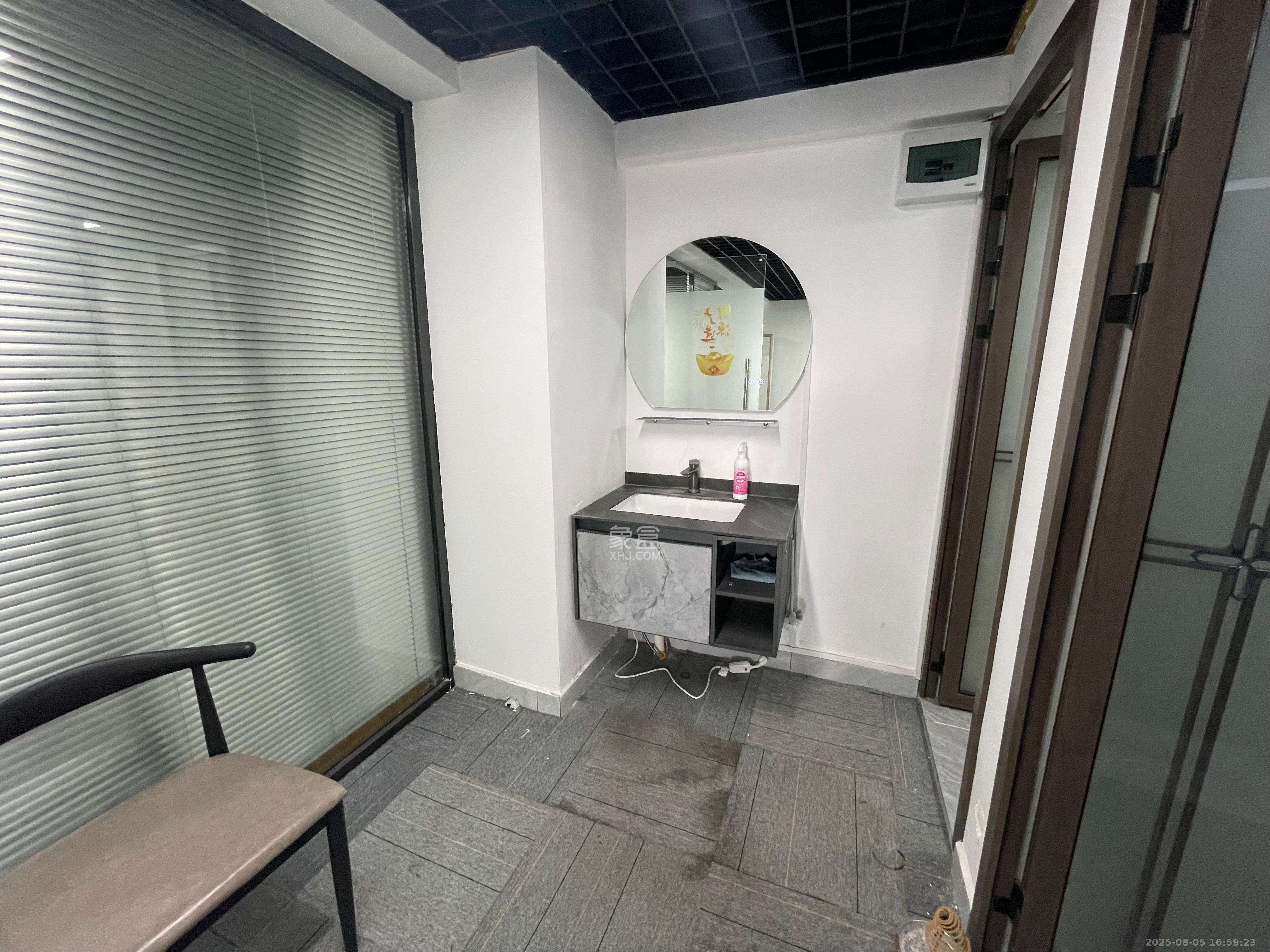 奥园城市天骄一期 1室0厅0卫 5400.0元/月 奥园城市天骄一期 1室0厅0卫 5400.0元/月室内图