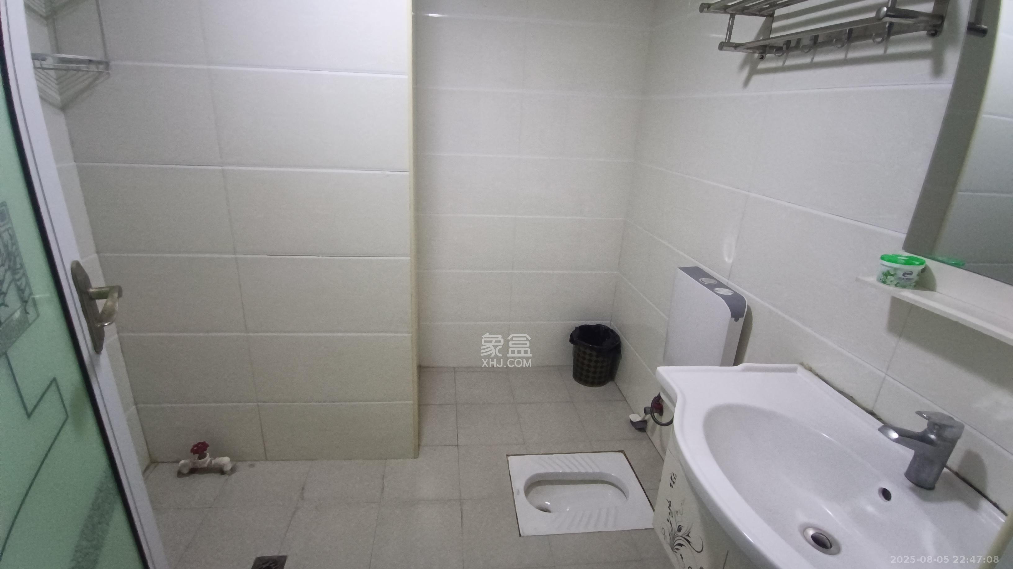 保利麓谷林语I区 1室1厅1卫 1500.0元/月 保利麓谷林语I区 1室1厅1卫 1500.0元/月室内图