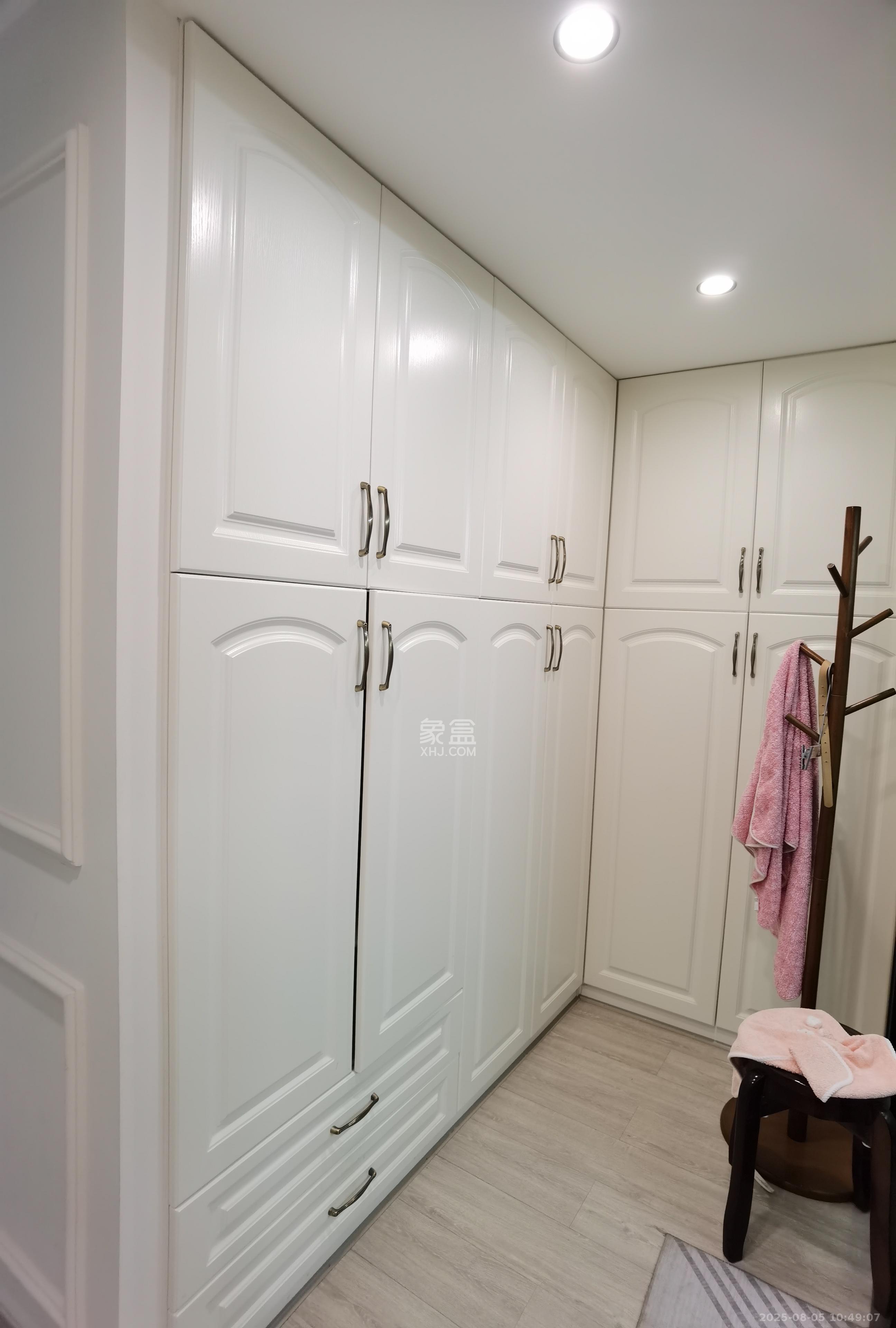 华润桃源里 4室2厅2卫 2500.0元/月 华润桃源里 4室2厅2卫 2500.0元/月室内图