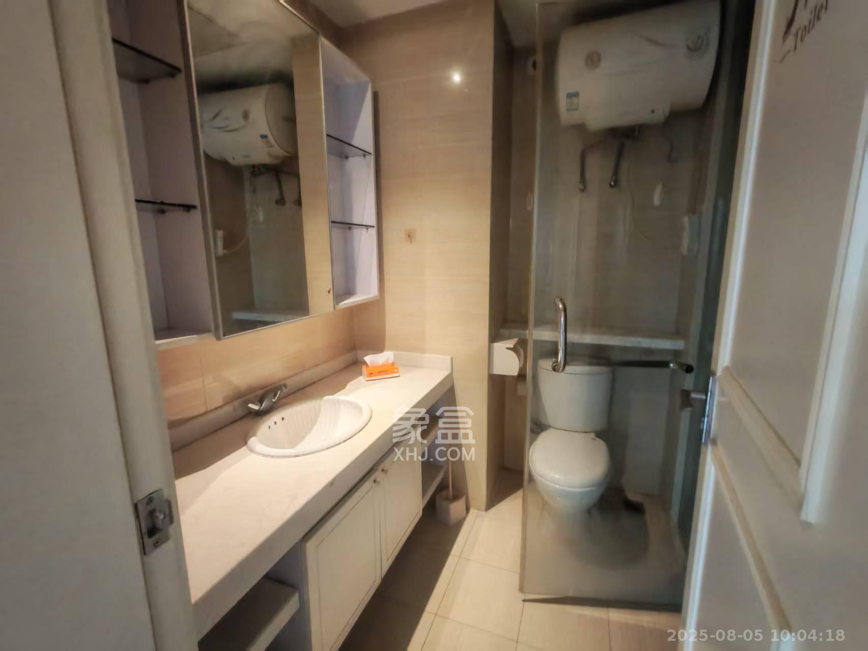 喜盈门范城   76.08㎡      2200.0元/月室内图