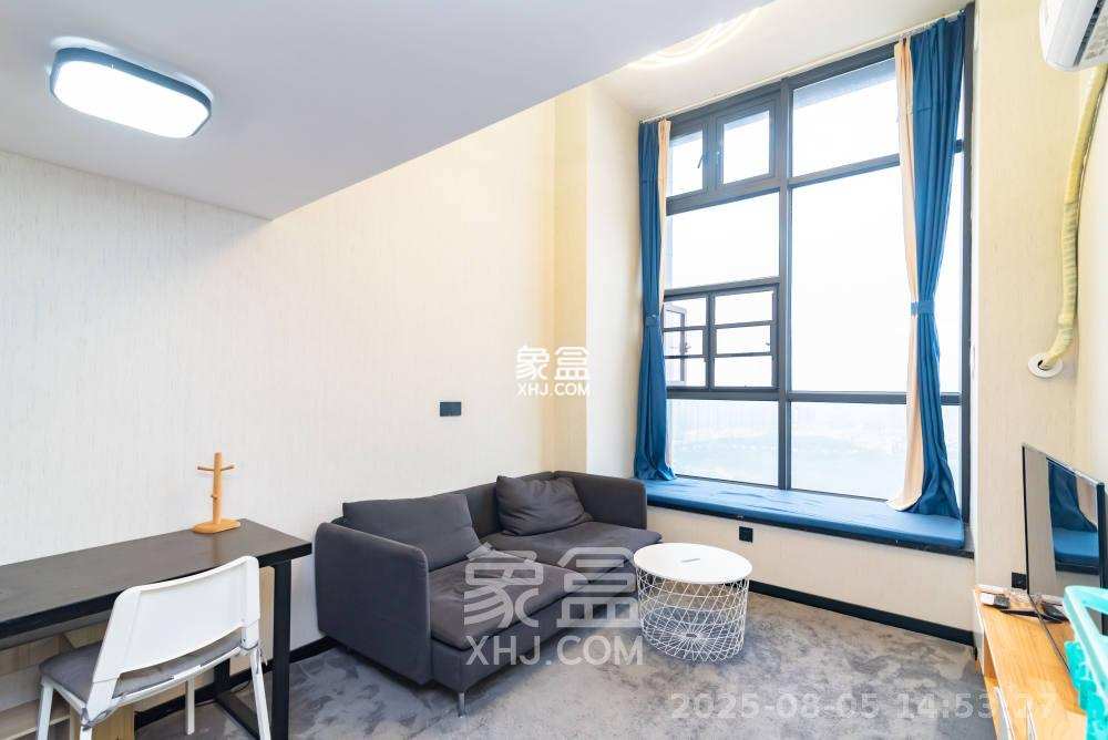 弘坤云寓 2室1厅1卫 2000.0元/月 弘坤云寓 2室1厅1卫 2000.0元/月室内图