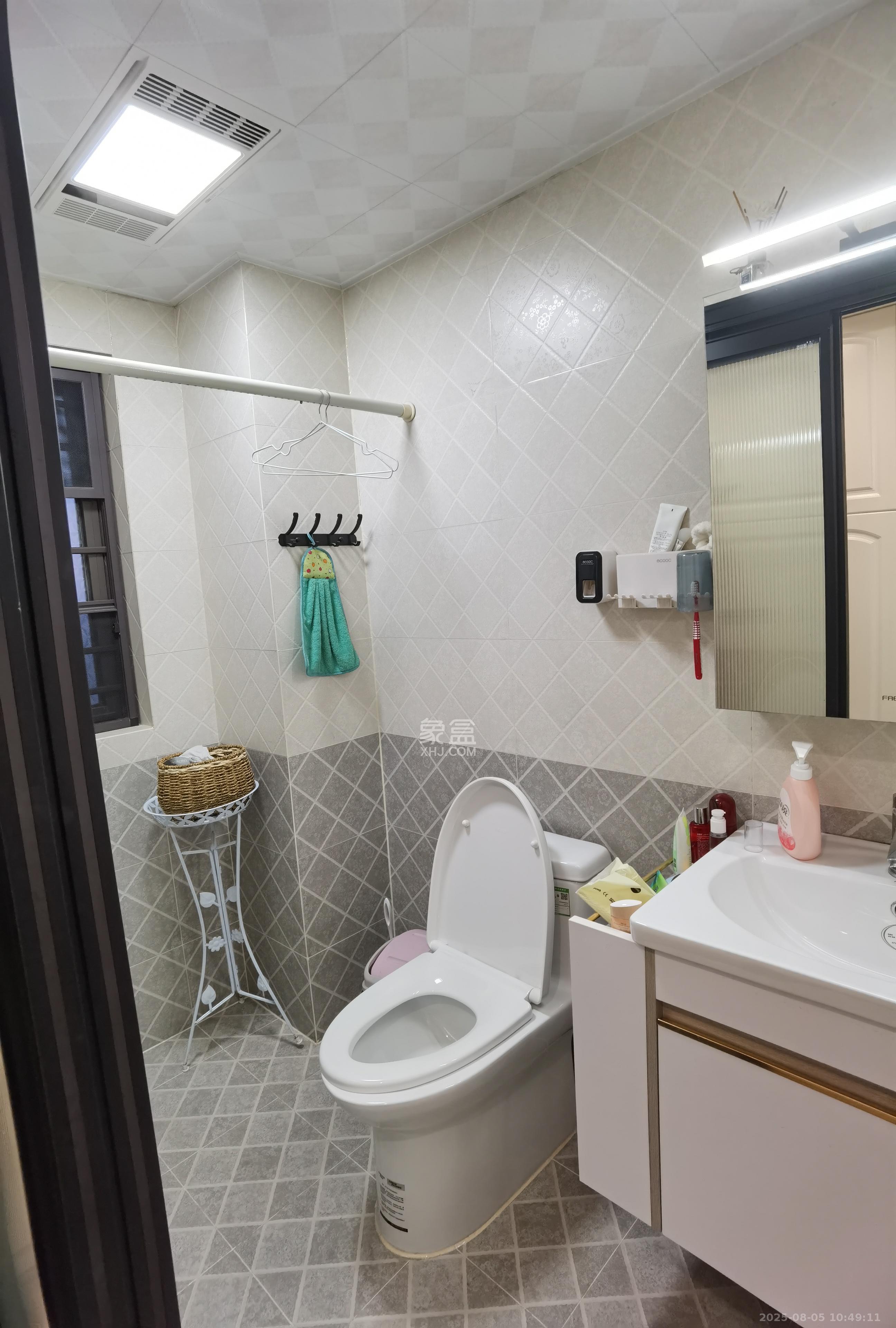 华润桃源里 4室2厅2卫 2500.0元/月 华润桃源里 4室2厅2卫 2500.0元/月室内图