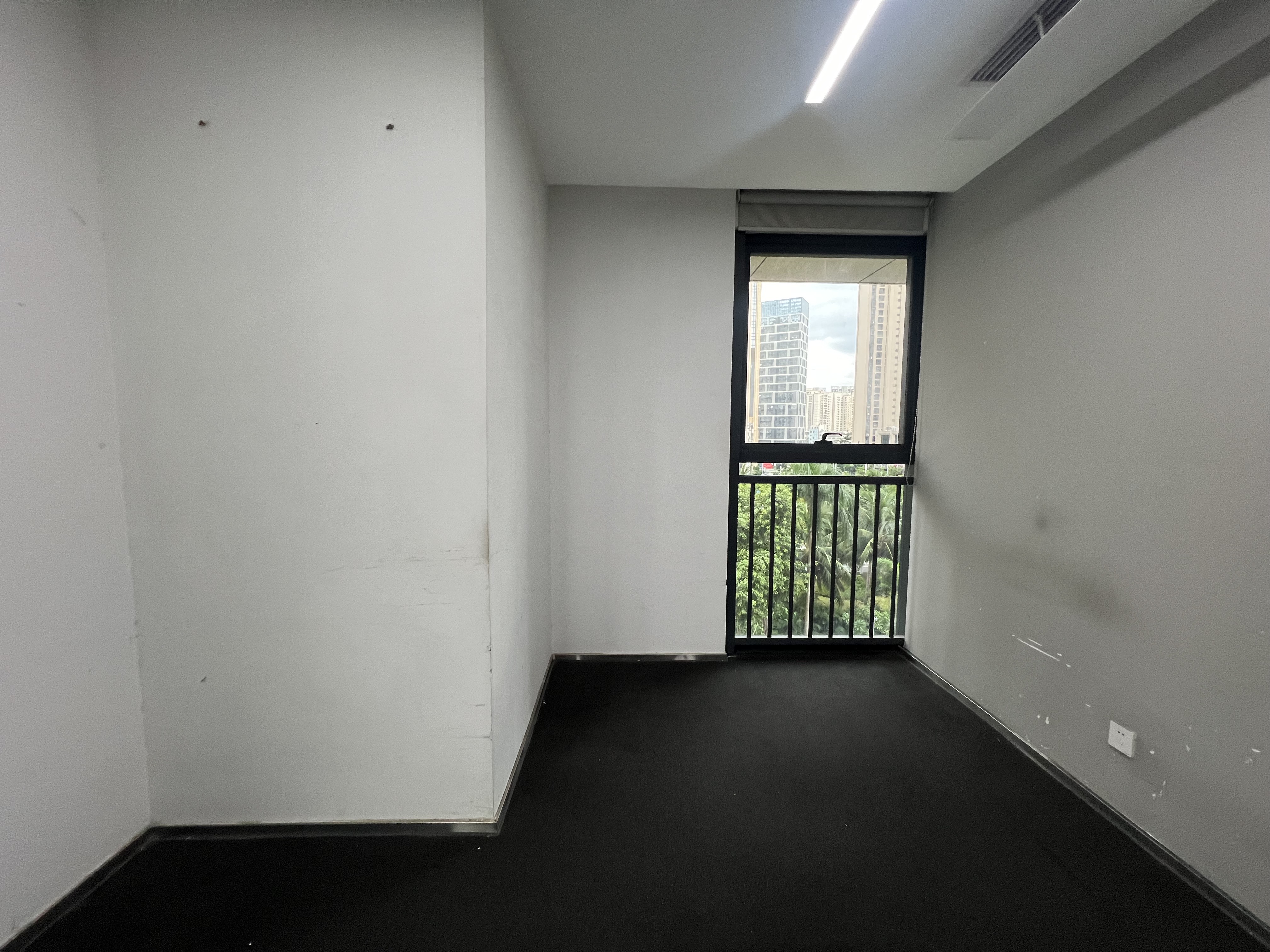 互联网金融大厦 1室1厅1卫 22453.0元/月 互联网金融大厦 1室1厅1卫 22453.0元/月室内图