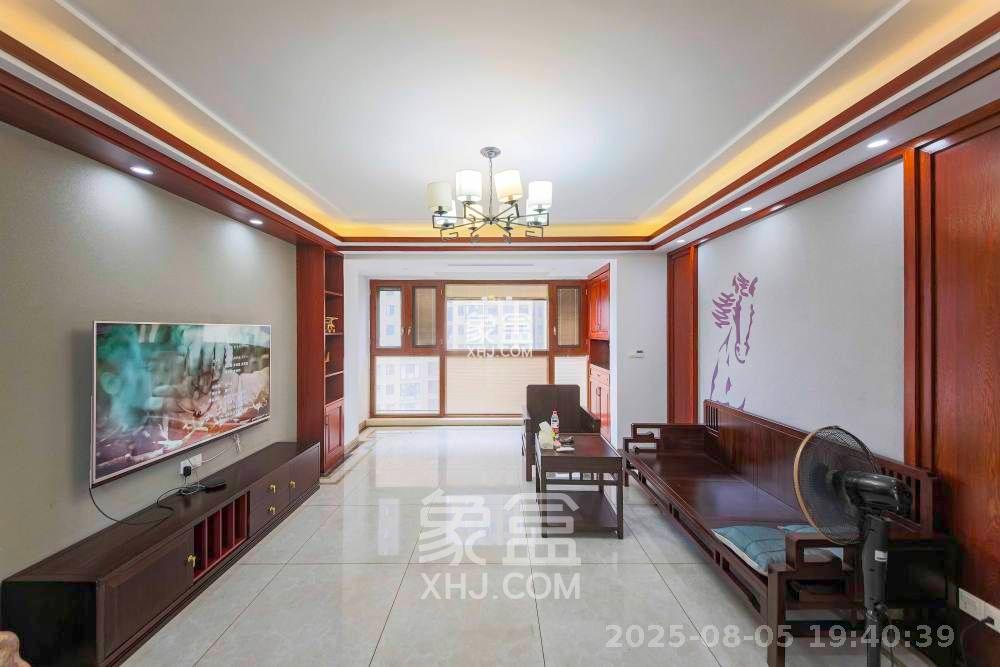 中建信和城  4室1厅2卫   5000.00元/月