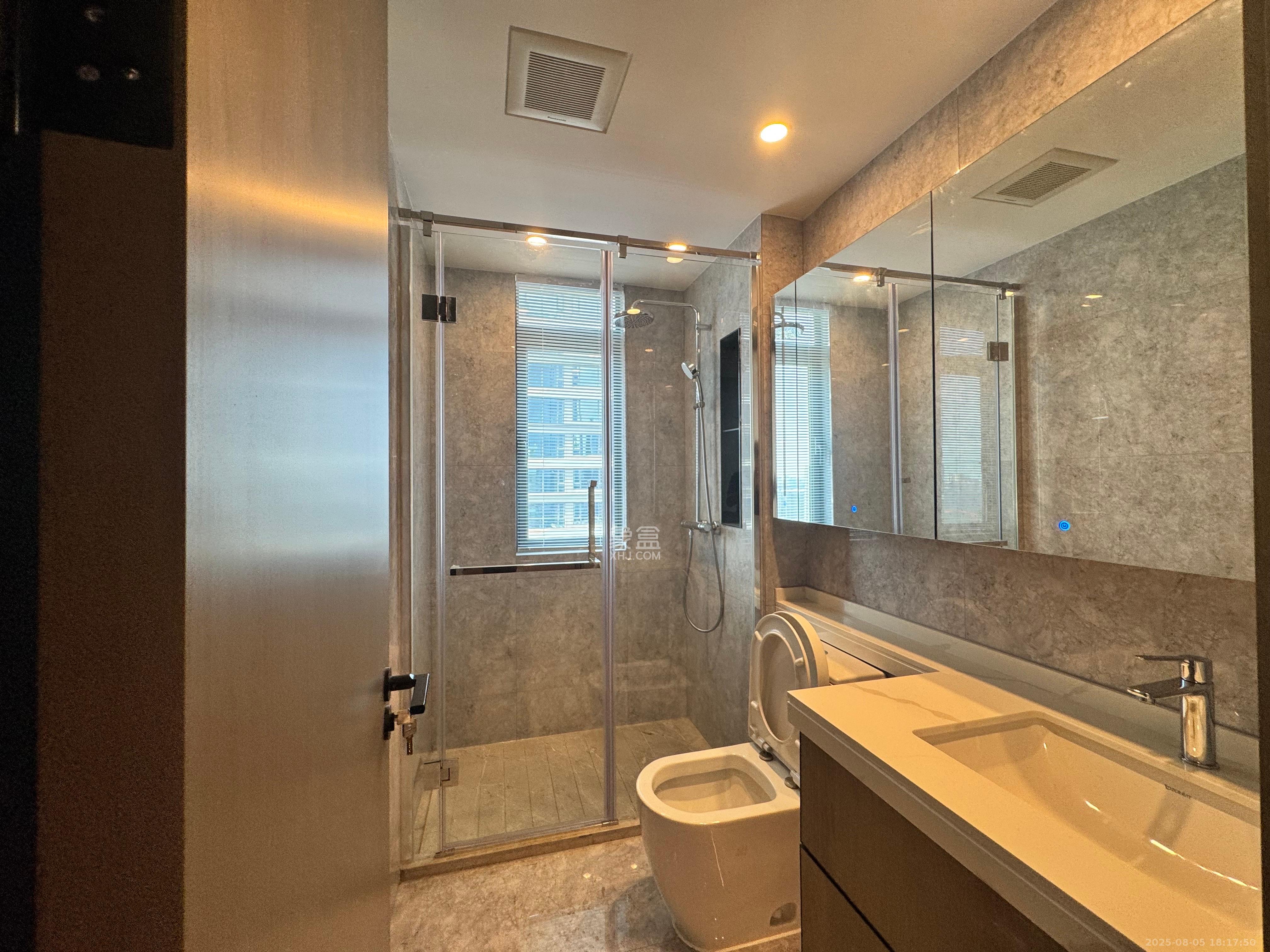 旭辉铂悦湘江  4室2厅4卫    20500.0元/月 旭辉铂悦湘江  4室2厅4卫    20500.0元/月室内图