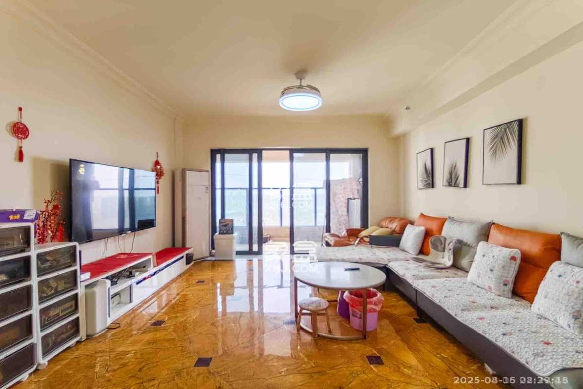 碧桂园威尼斯城  4室2厅2卫    2500.0元/月 碧桂园威尼斯城  4室2厅2卫    2500.0元/月室内图