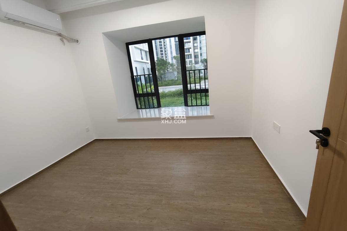 和风家园蓝天居 3室2厅2卫 2600.00元/月 和风家园蓝天居 3室2厅2卫 2600.00元/月室内图