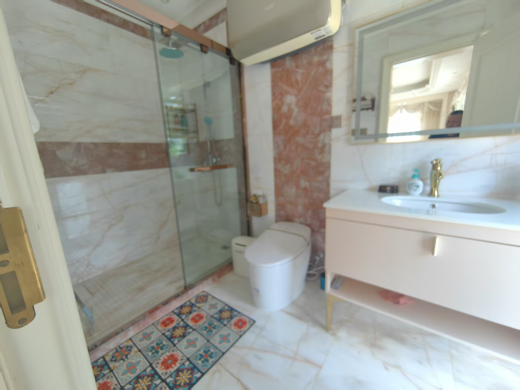 泰达天海国际 6室3厅4卫 50000.0元/月 泰达天海国际 6室3厅4卫 50000.0元/月室内图