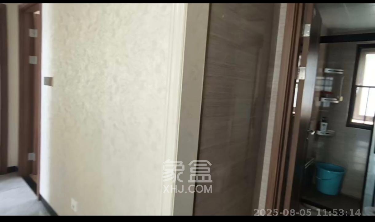 阳光城尚东湾蜜桃园  3室2厅2卫   3000.00元/月室内图1