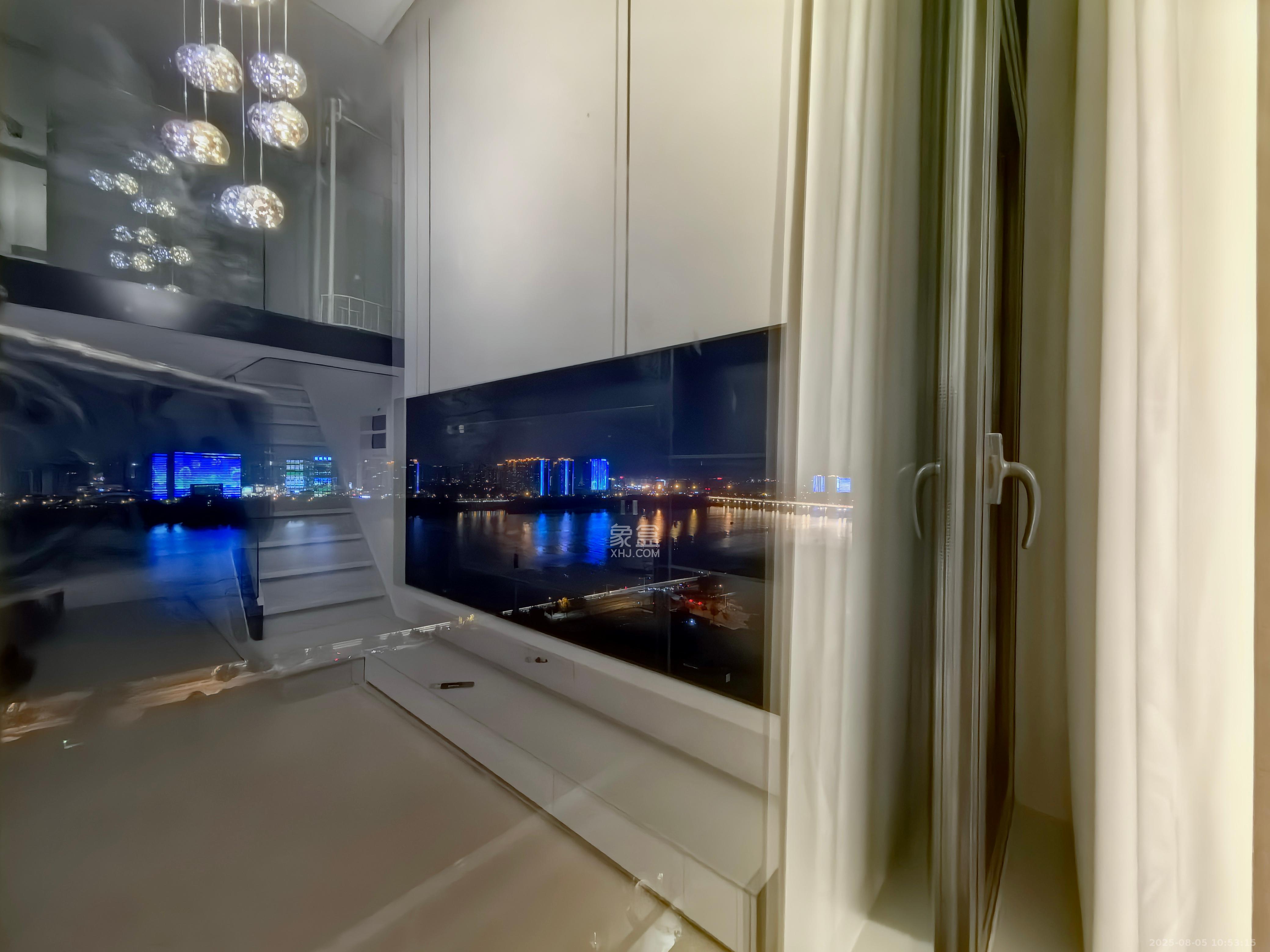 万科紫台 1室1厅2卫 4800.0元/月 万科紫台 1室1厅2卫 4800.0元/月室内图