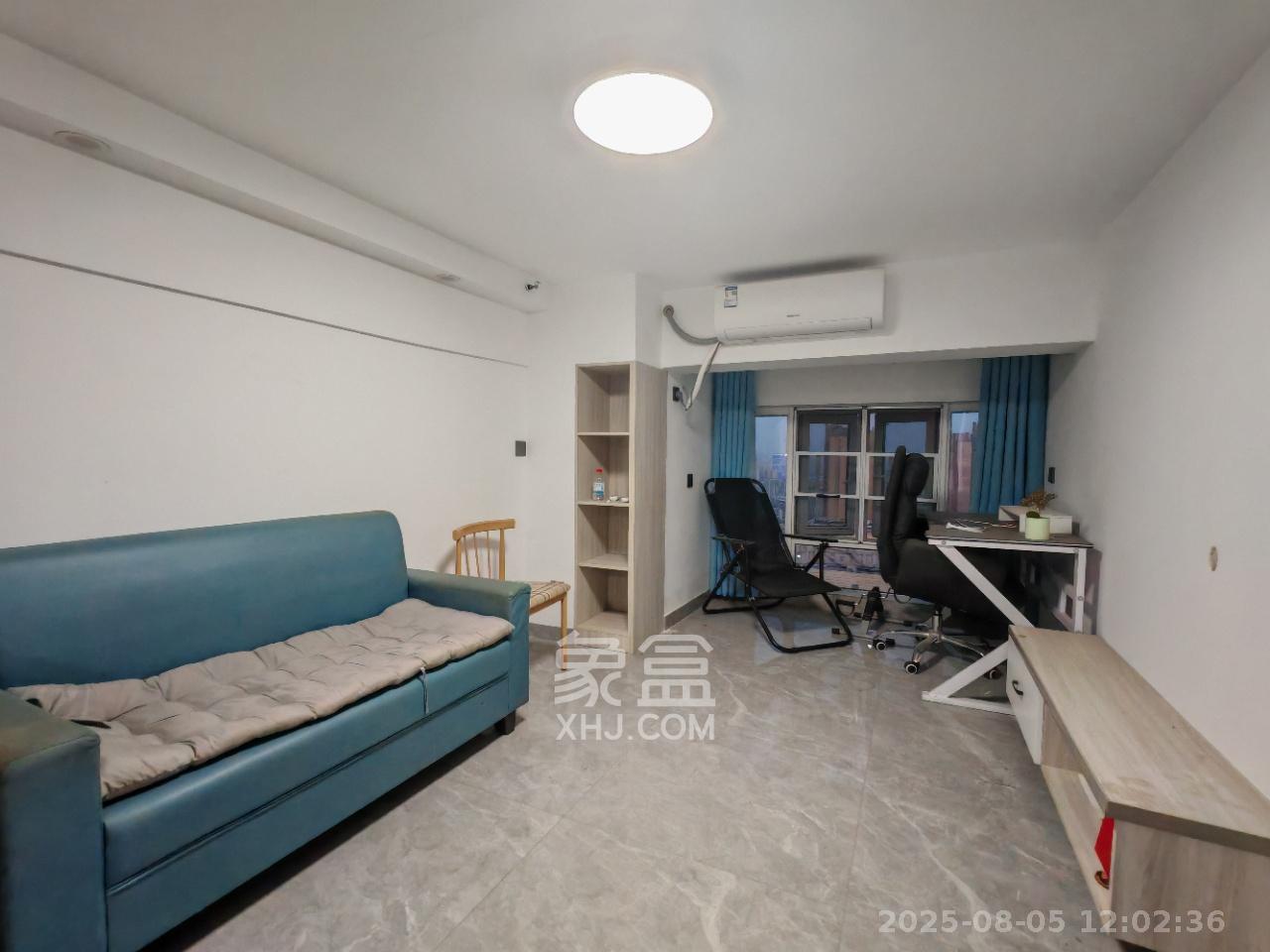 金地中交麓谷香颂(金地中交雅苑)  1室1厅1卫    1800.0元/月 金地中交麓谷香颂(金地中交雅苑)  1室1厅1卫    1800.0元/月