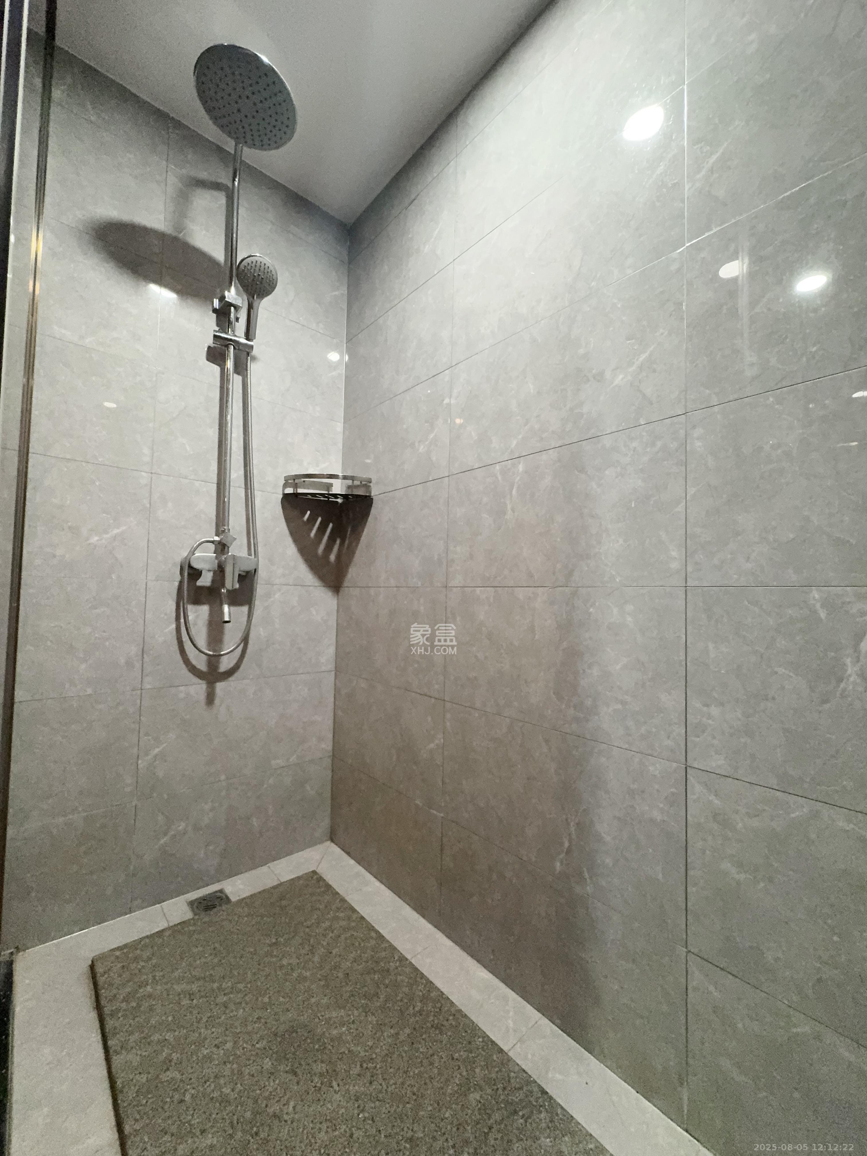 中云公寓 1室0厅1卫 1800.0元/月 中云公寓 1室0厅1卫 1800.0元/月室内图