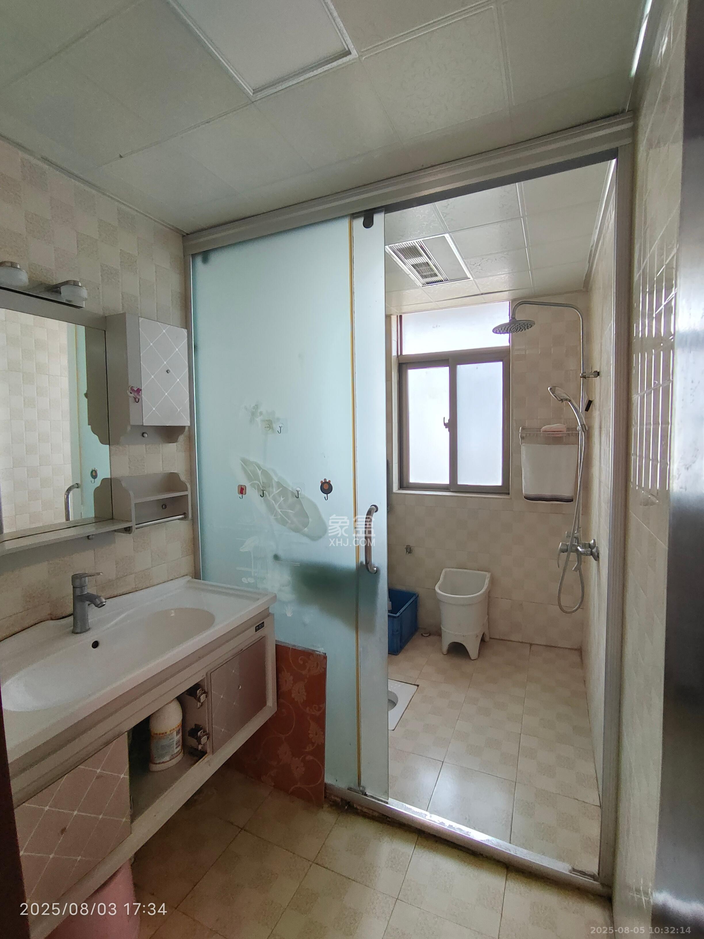 碧桂园威尼斯城 1室2厅2卫 2400.0元/月 碧桂园威尼斯城 1室2厅2卫 2400.0元/月室内图