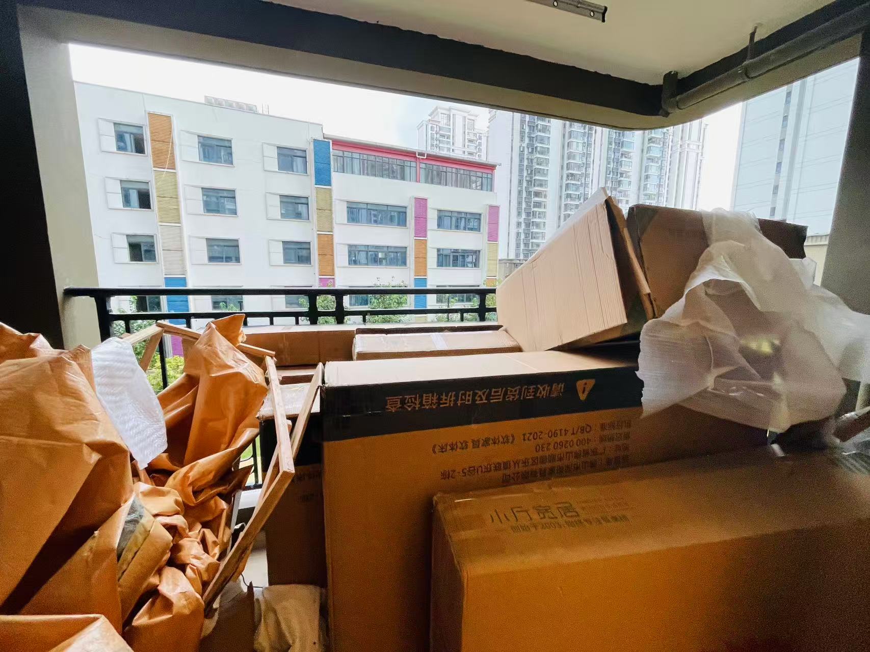 恒大美丽沙天韵湾 3室2厅2卫 3500.0元/月 恒大美丽沙天韵湾 3室2厅2卫 3500.0元/月室内图