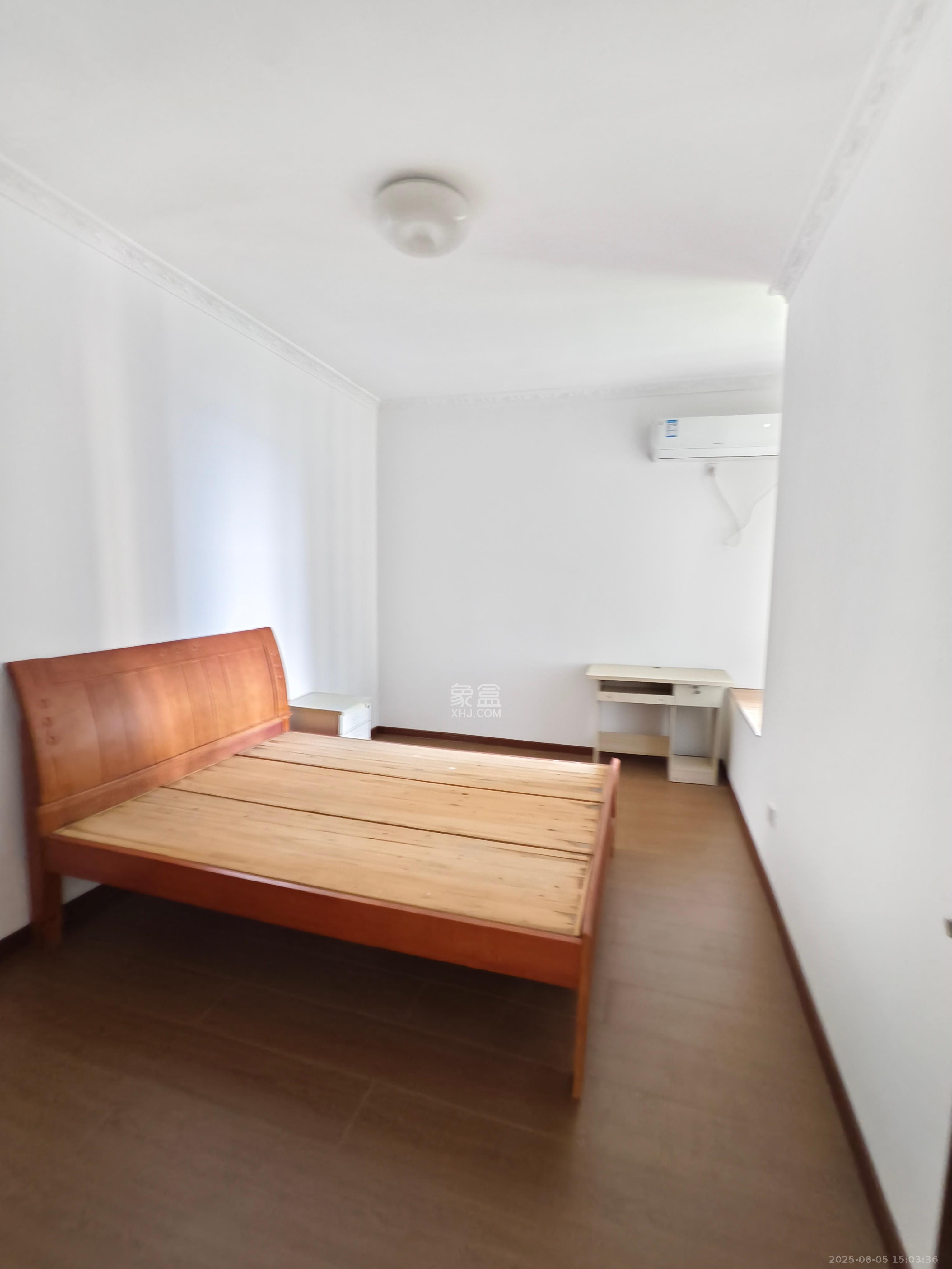 长房时代城 3室2厅2卫 3300.0元/月 长房时代城 3室2厅2卫 3300.0元/月室内图