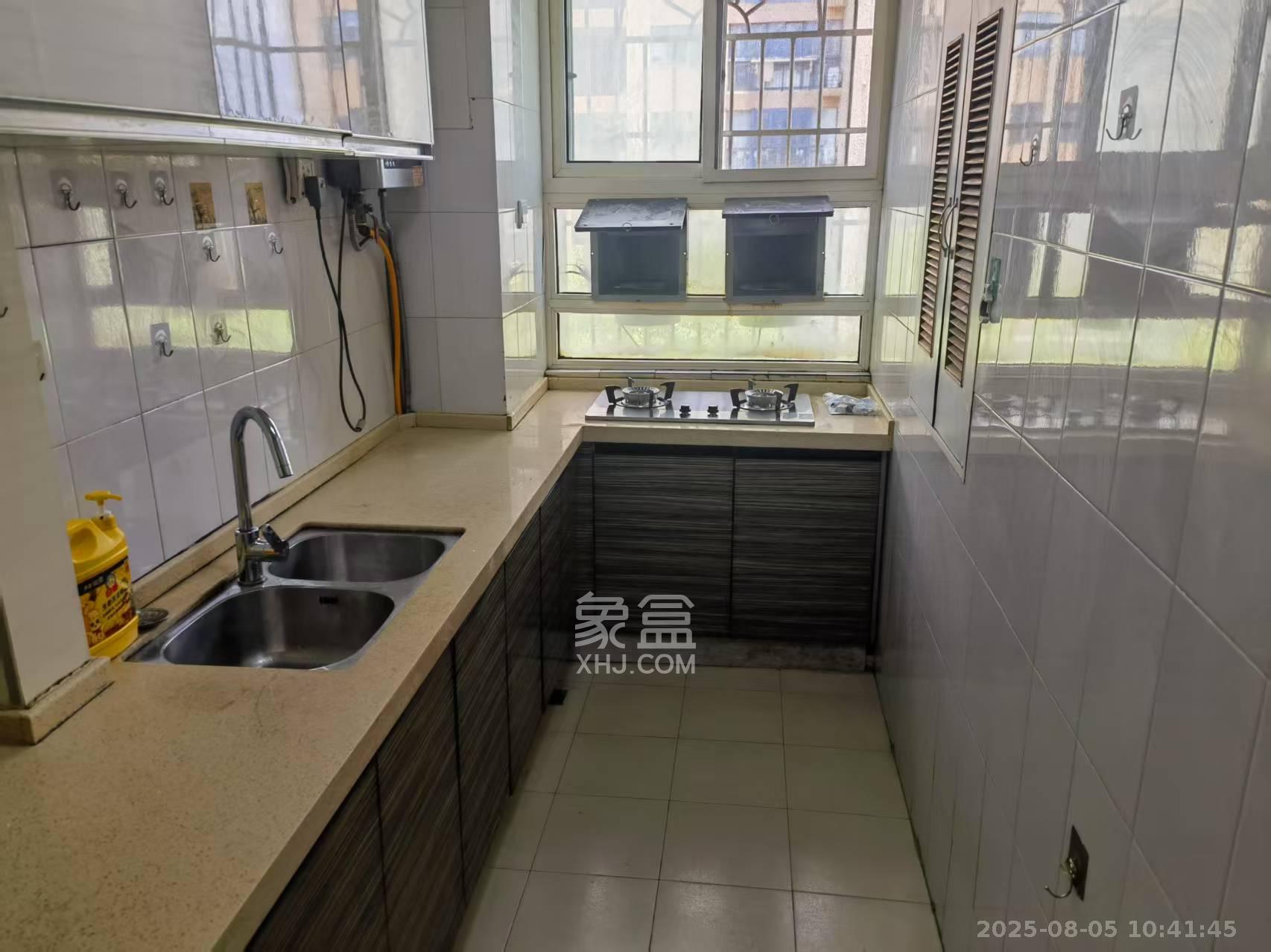 铁银电信花园 3室1厅1卫 2000.0元/月 铁银电信花园 3室1厅1卫 2000.0元/月室内图