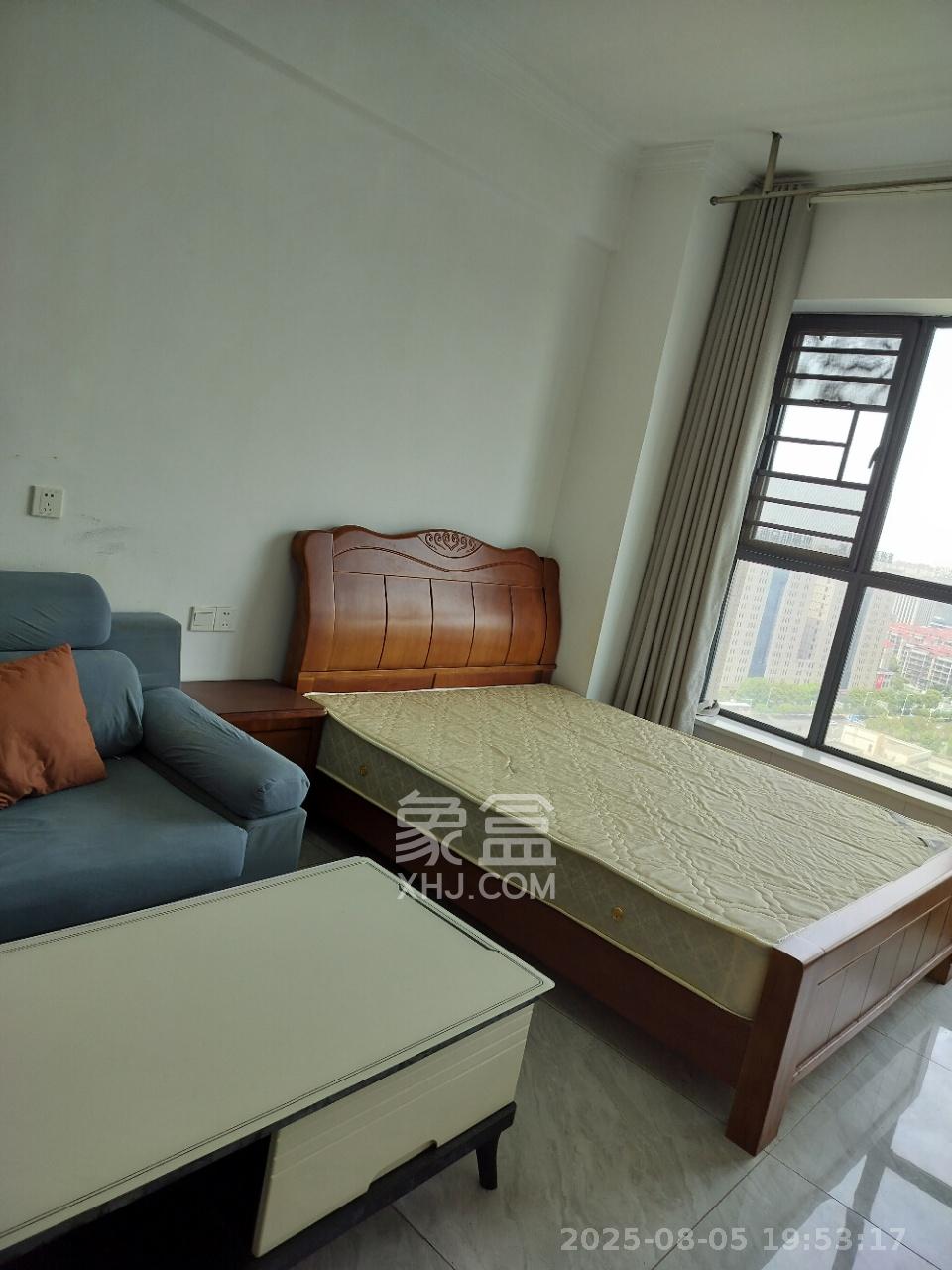 中南国际眼镜城（中伟商业中心）  1室1厅1卫    1200.0元/月室内图