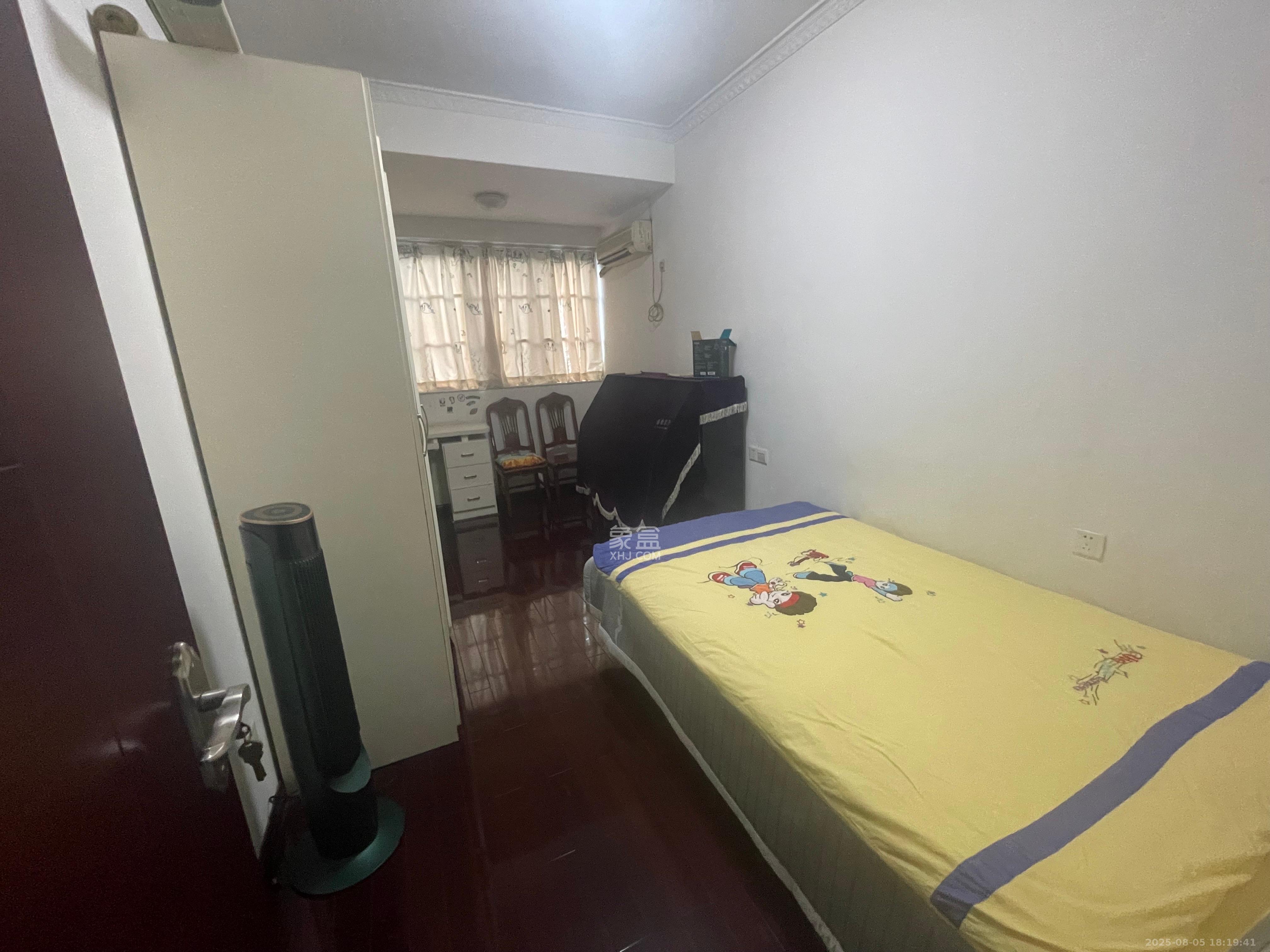 星城荣域 3室2厅2卫 3000.0元/月 星城荣域 3室2厅2卫 3000.0元/月室内图