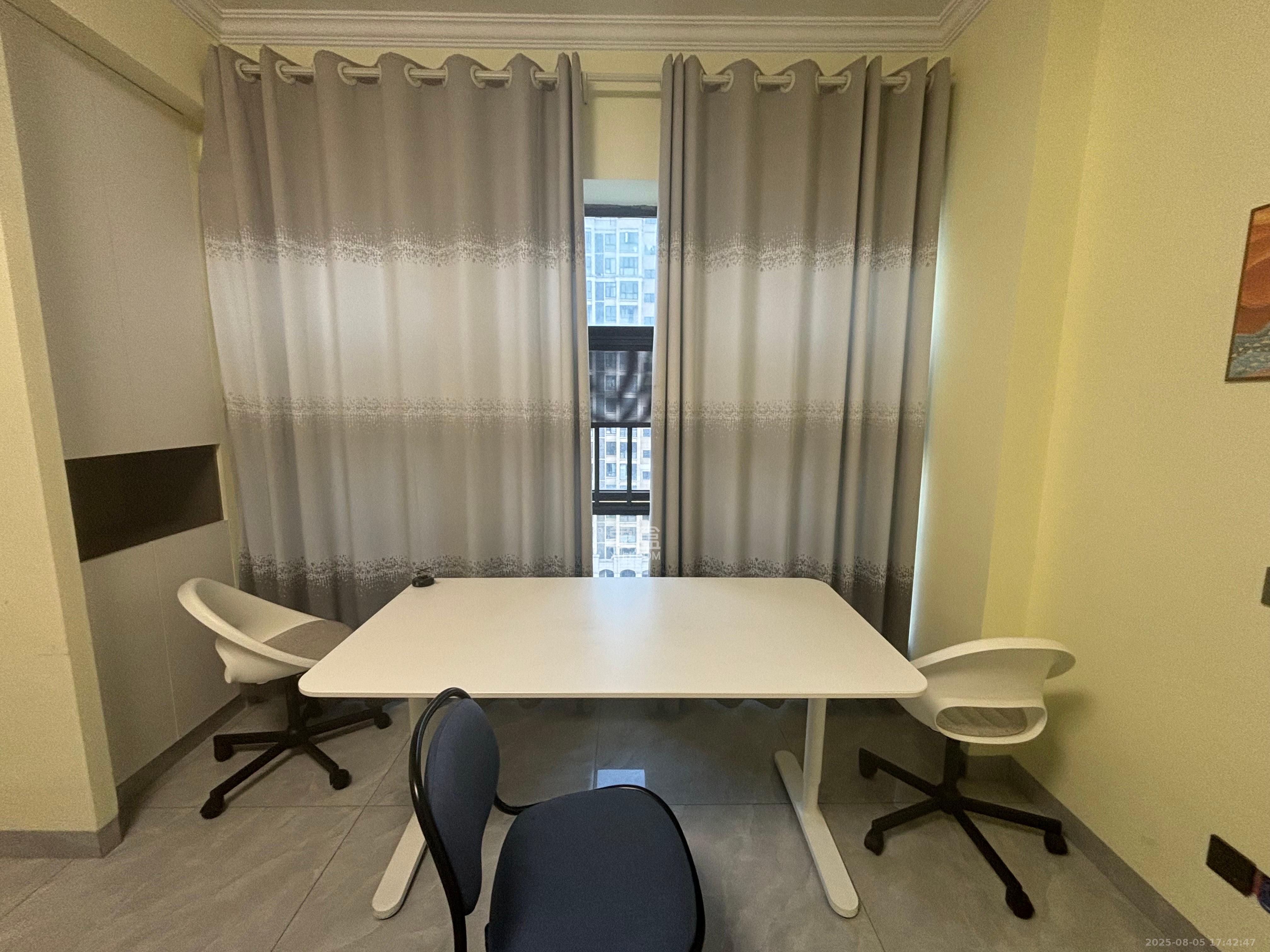 安泰嘉园(湘府邻伴) 1室0厅0卫 1400.0元/月 安泰嘉园(湘府邻伴) 1室0厅0卫 1400.0元/月室内图