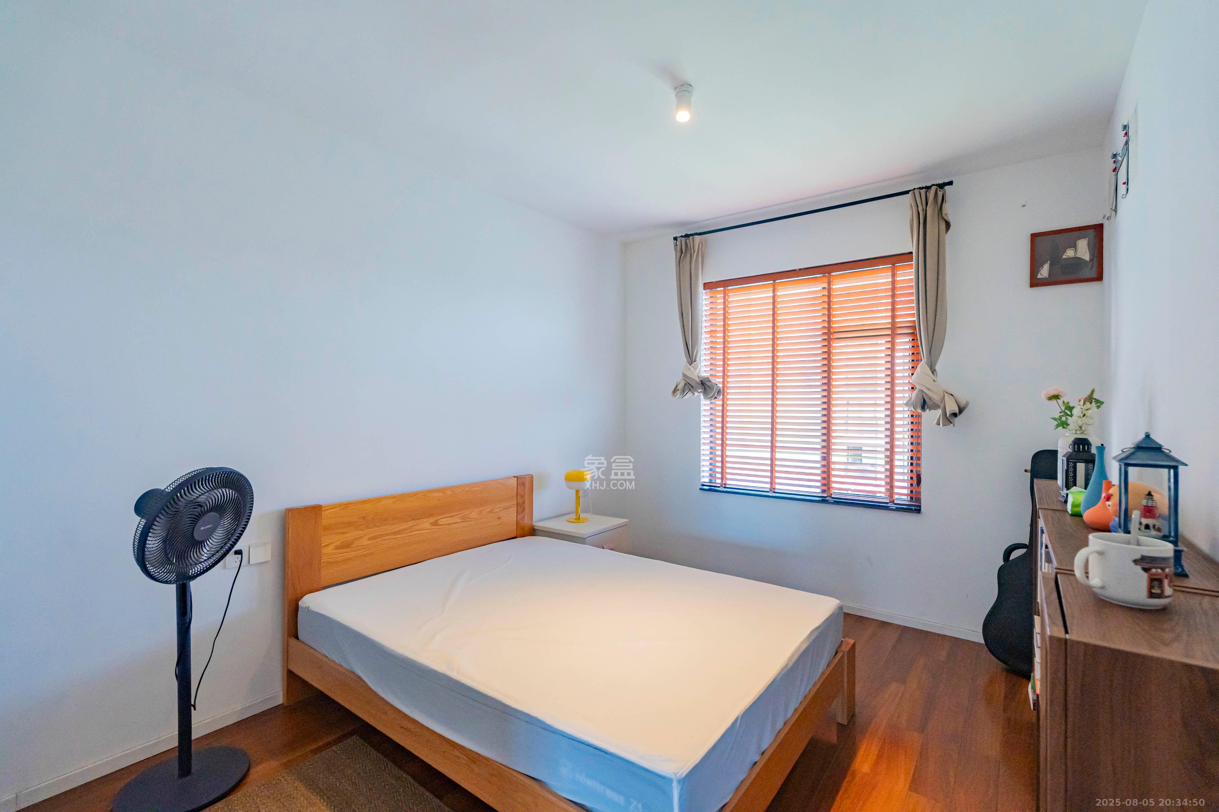 香樟雅郡  4室2厅2卫    125.0万 香樟雅郡  4室2厅2卫    125.0万卧室