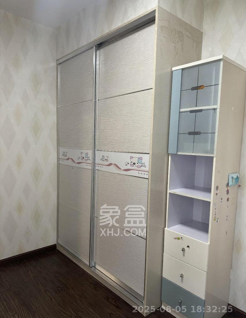 中国铁建梅溪青秀二期  3室2厅2卫   2500.00元/月室内图