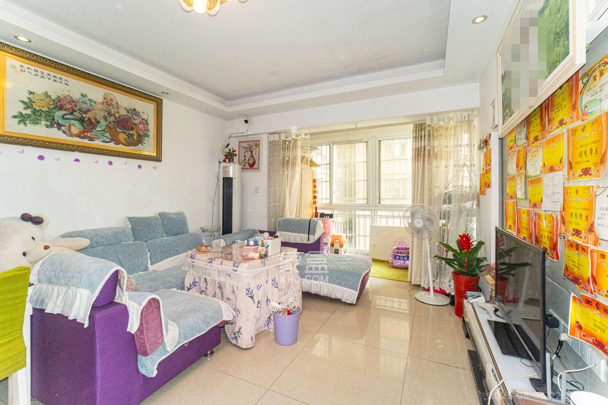 楚天世纪城东苑 3室2厅1卫 55.0万 楚天世纪城东苑 3室2厅1卫 55.0万客厅