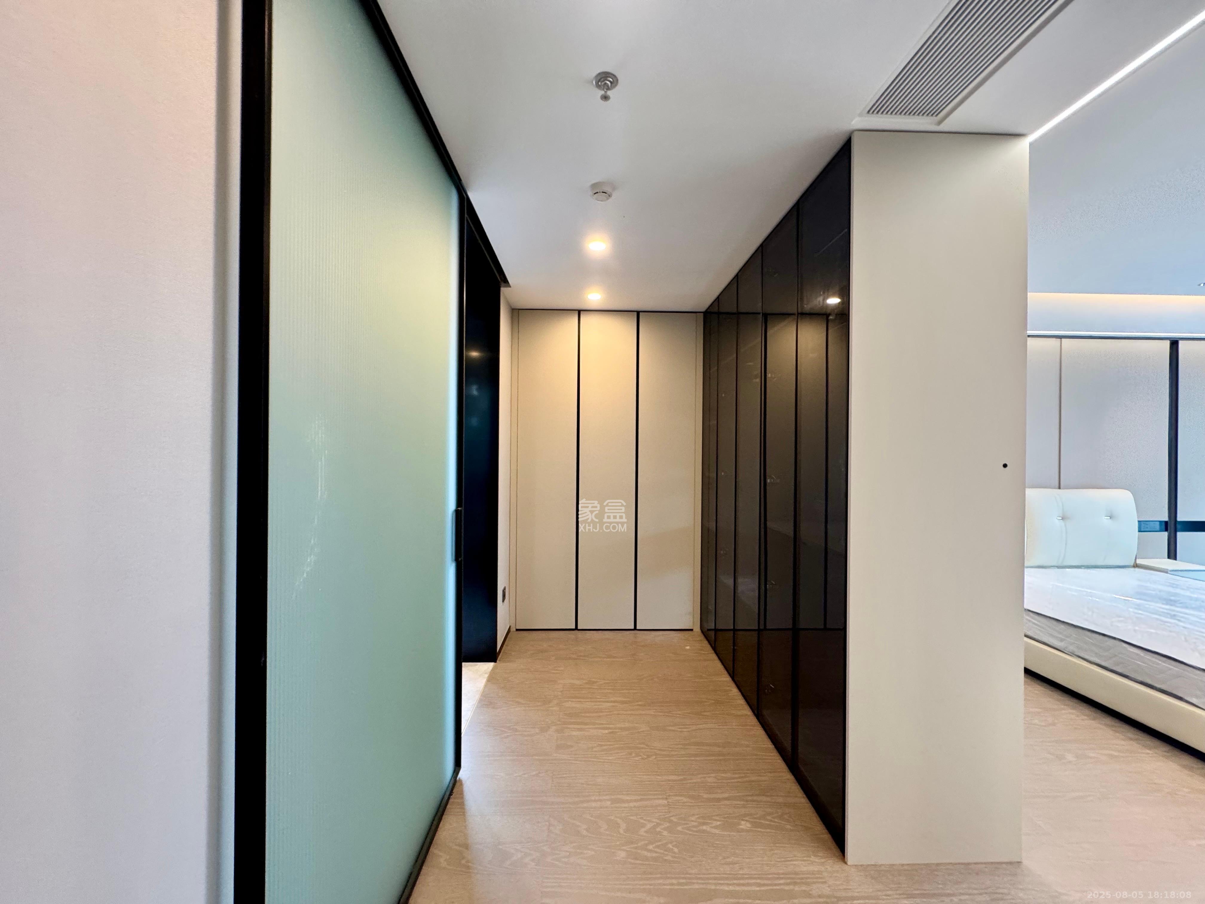 旭辉铂悦湘江  4室2厅4卫    20500.0元/月 旭辉铂悦湘江  4室2厅4卫    20500.0元/月室内图