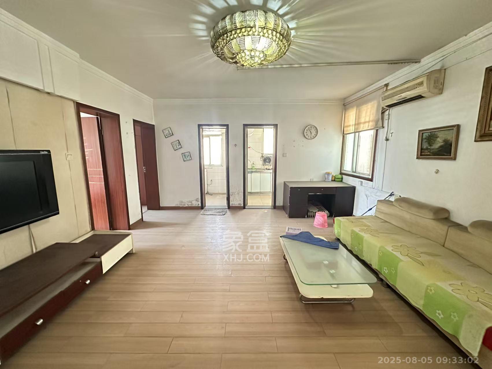 新开铺176号(环线拆迁指挥部) 3室2厅1卫 1600.0元/月 新开铺176号(环线拆迁指挥部) 3室2厅1卫 1600.0元/月室内图