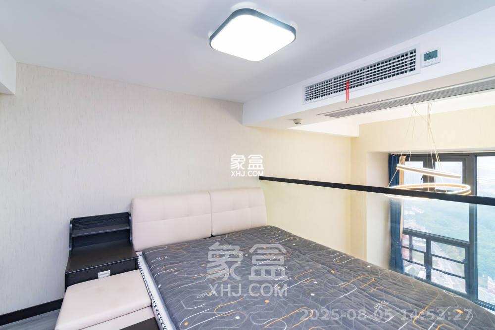 弘坤云寓 2室1厅1卫 2000.0元/月 弘坤云寓 2室1厅1卫 2000.0元/月室内图