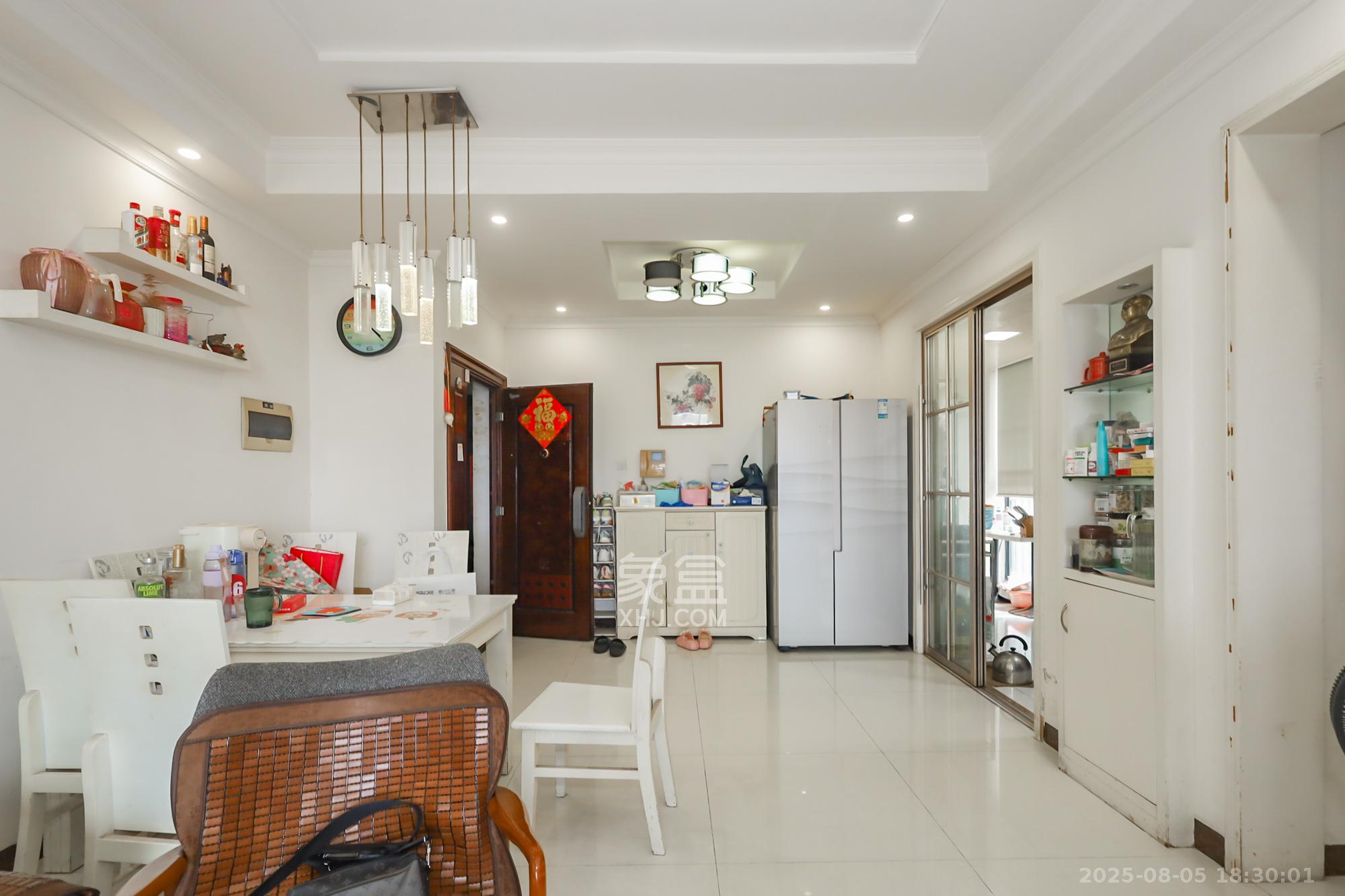 金麓国际  3室2厅1卫    138.0万其他