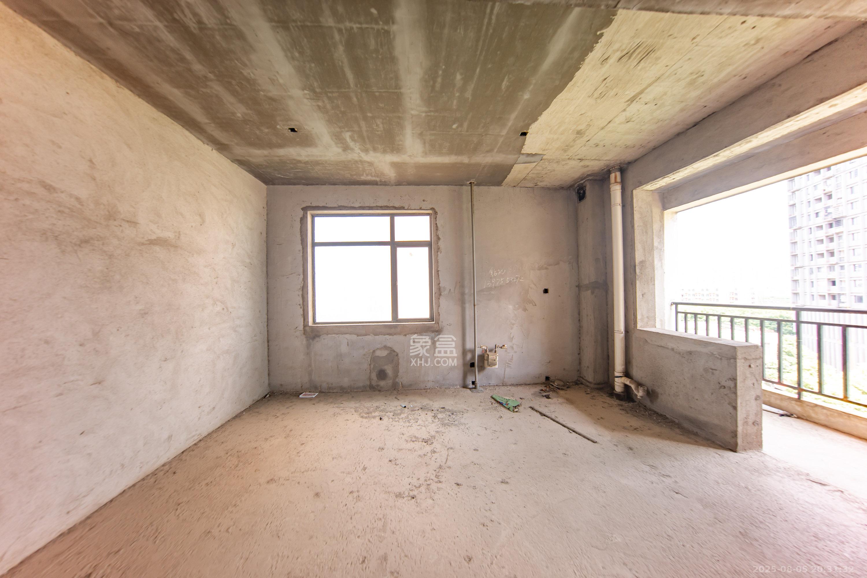 枫华府第 3室2厅2卫 62.0万 枫华府第 3室2厅2卫 62.0万厨房