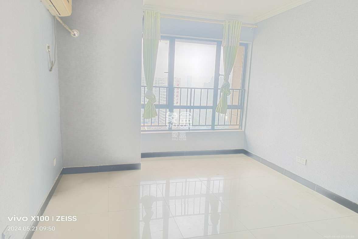 湘腾城市广场 3室2厅1卫 2800.0元/月 湘腾城市广场 3室2厅1卫 2800.0元/月室内图