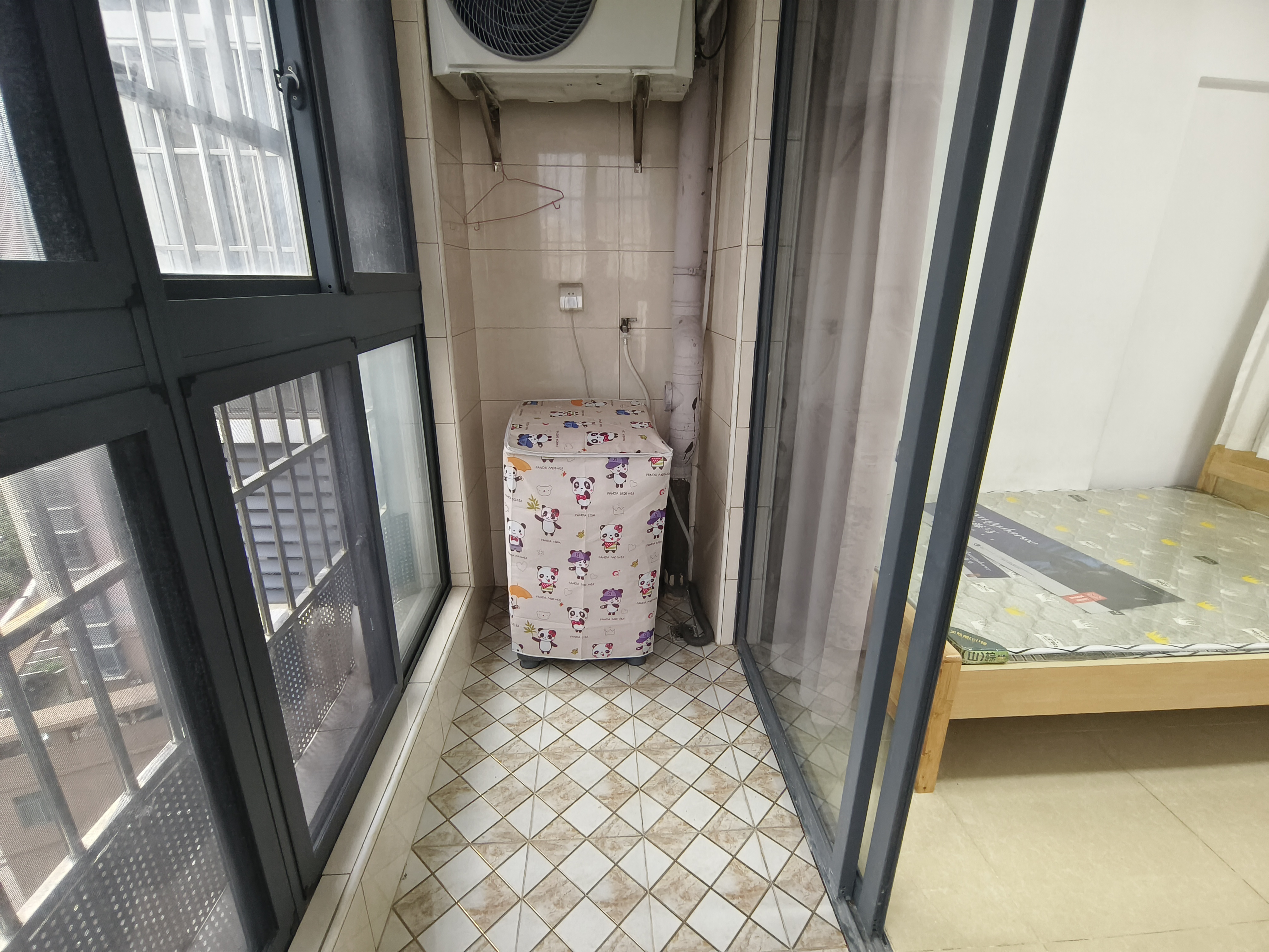 道客和悦坊  1室1厅1卫   2200.00元/月室内图