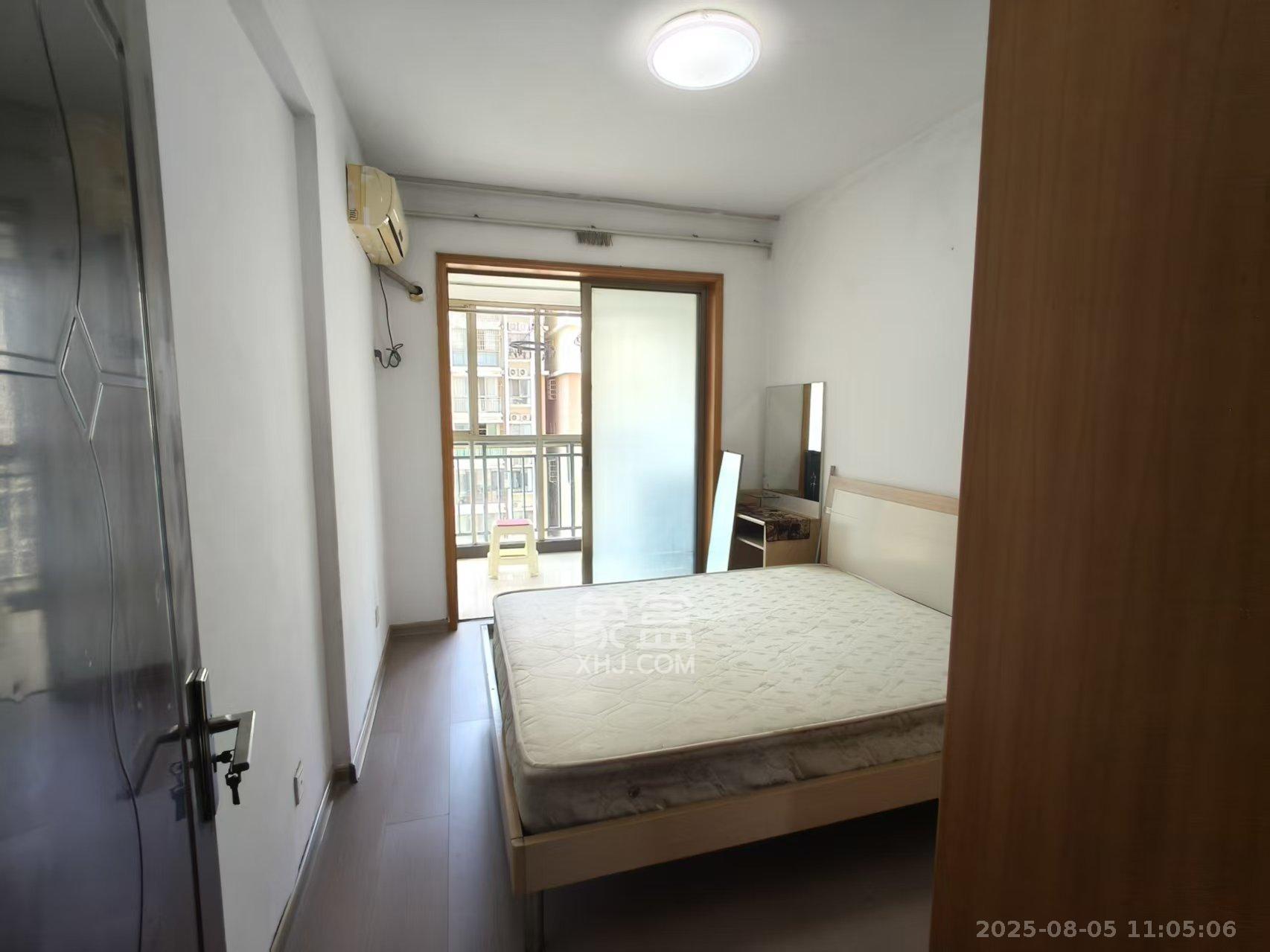 锦湘国际星城二期(锦雅苑) 4室2厅1卫 2300.0元/月 锦湘国际星城二期(锦雅苑) 4室2厅1卫 2300.0元/月室内图