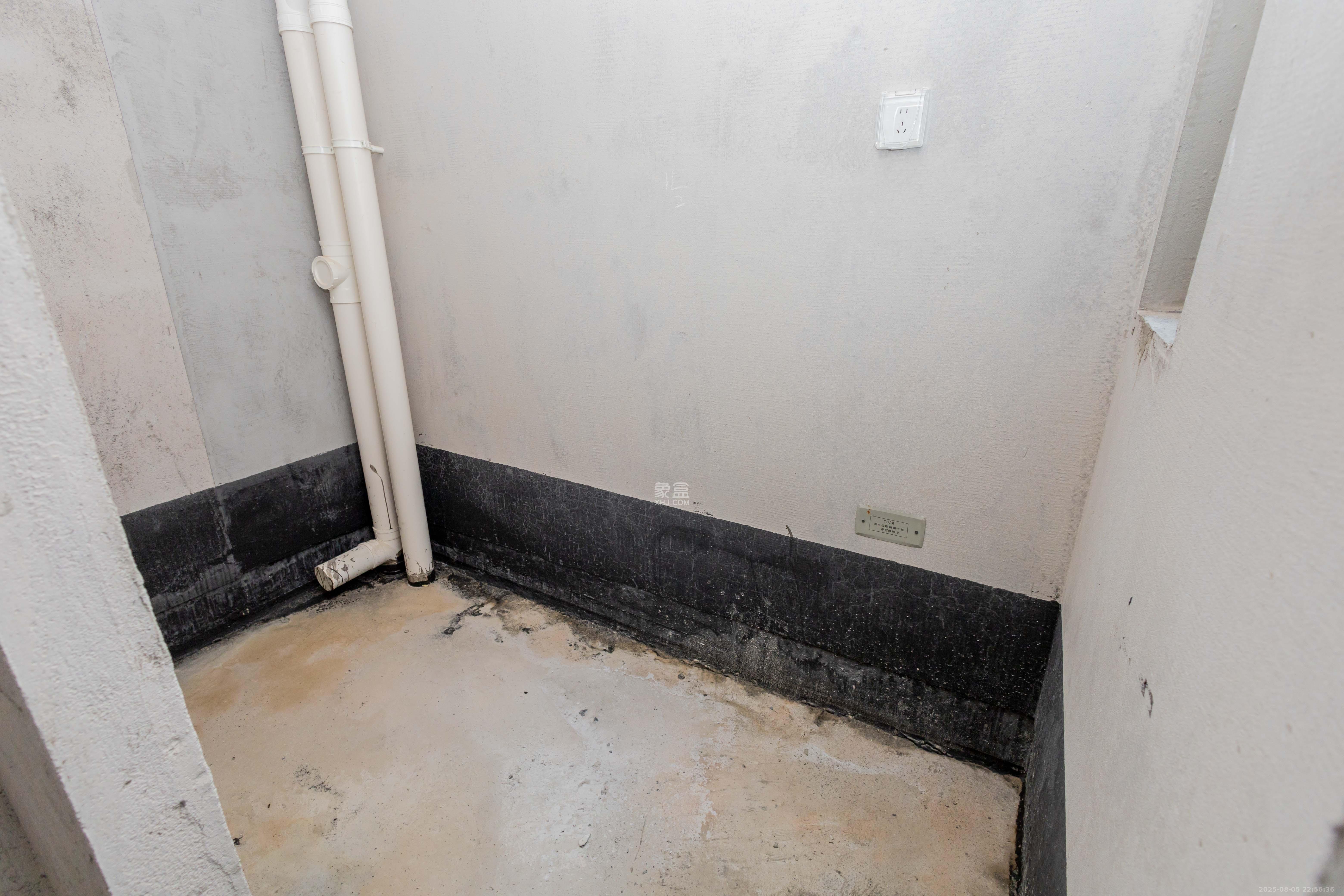 中建桃李九章  4室2厅2卫    189.0万 中建桃李九章  4室2厅2卫    189.0万卫生间