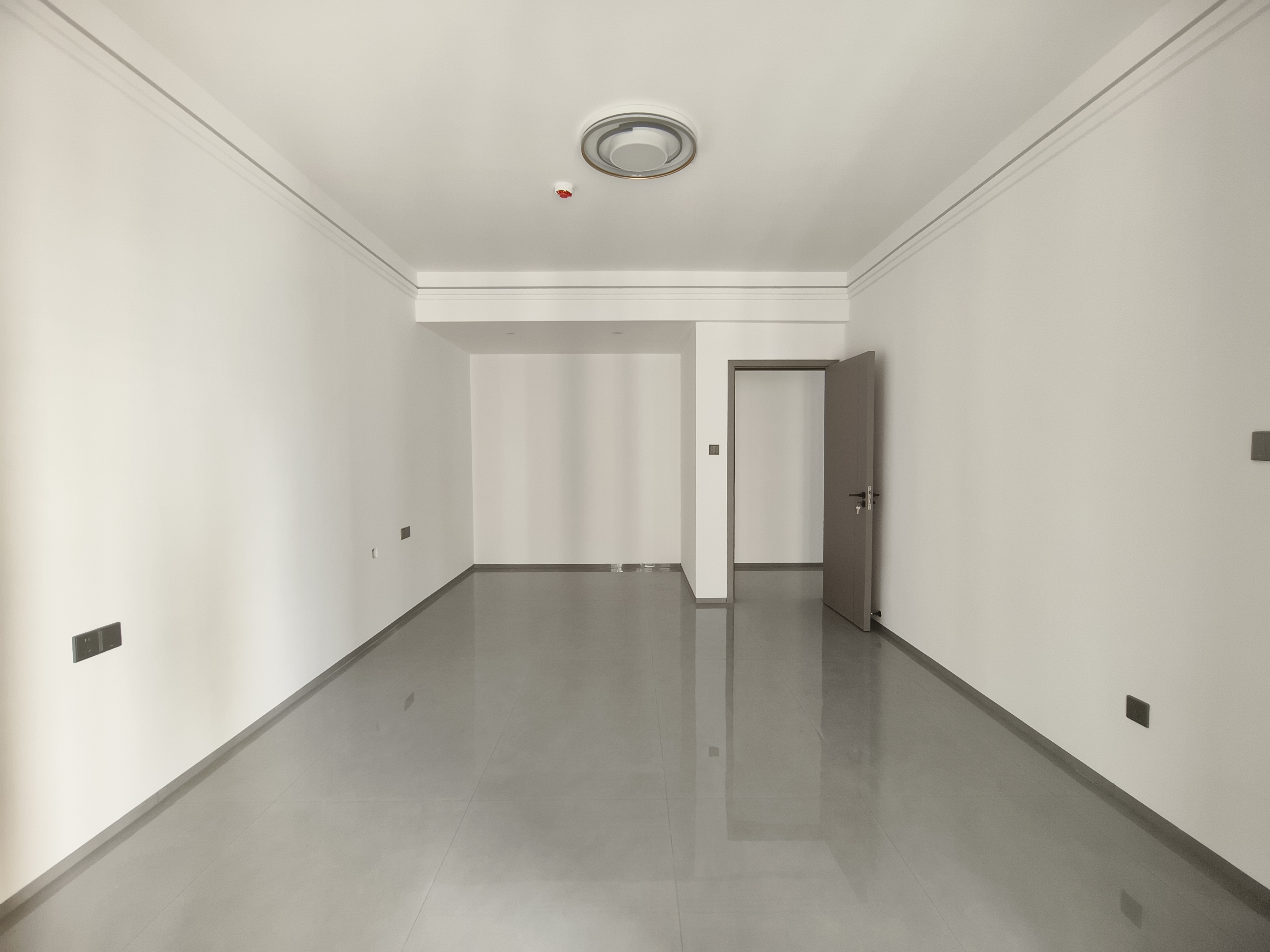 海航豪庭北苑 5室2厅4卫 10000.0元/月 海航豪庭北苑 5室2厅4卫 10000.0元/月室内图