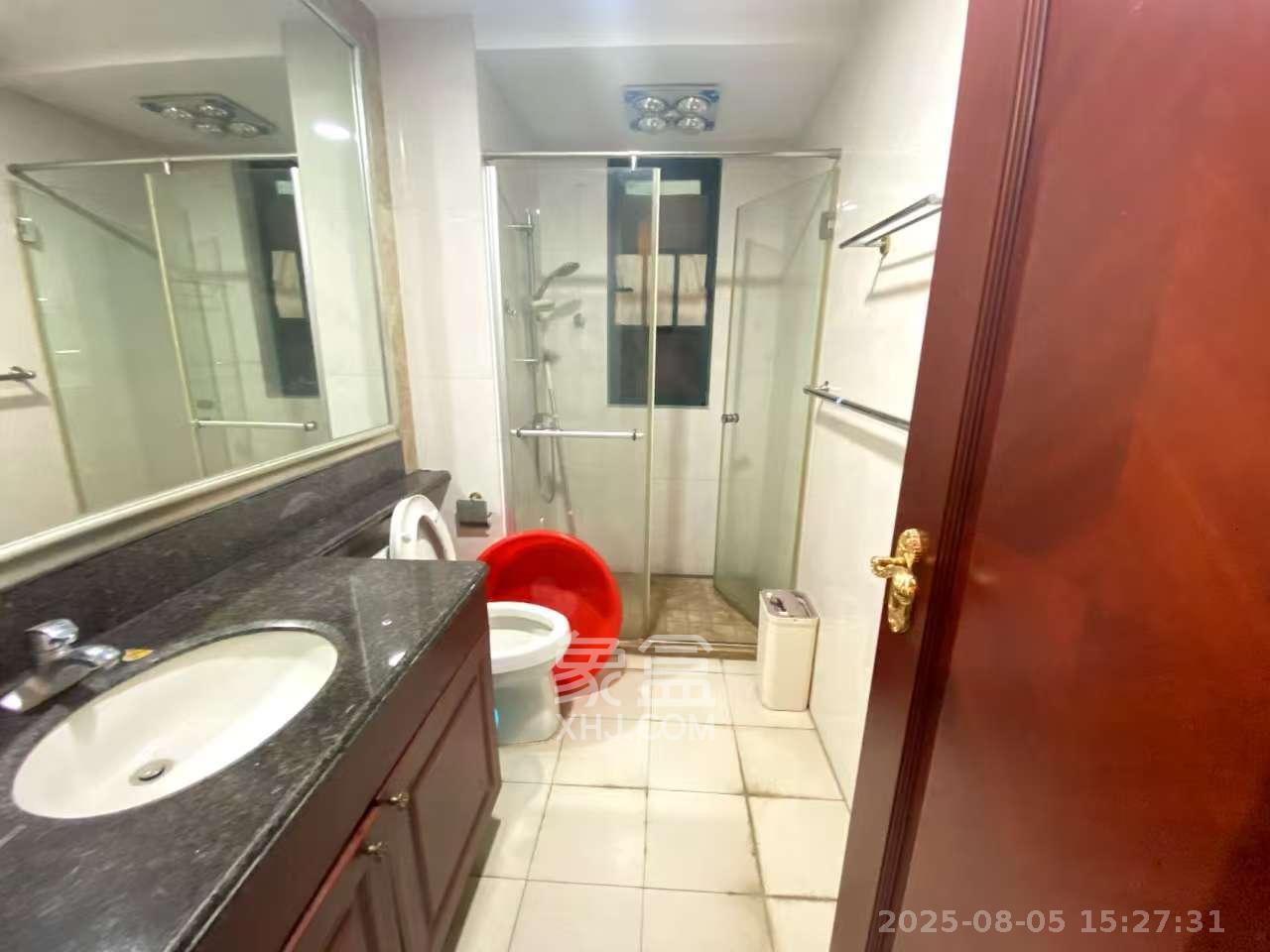 恒大绿洲 3室2厅2卫 2700.0元/月 恒大绿洲 3室2厅2卫 2700.0元/月室内图