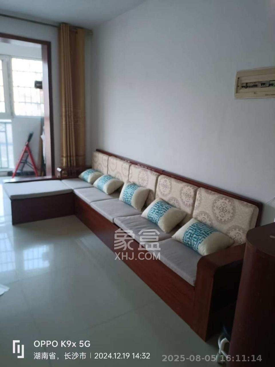 枫华府第  2室1厅1卫    1700.0元/月室内图