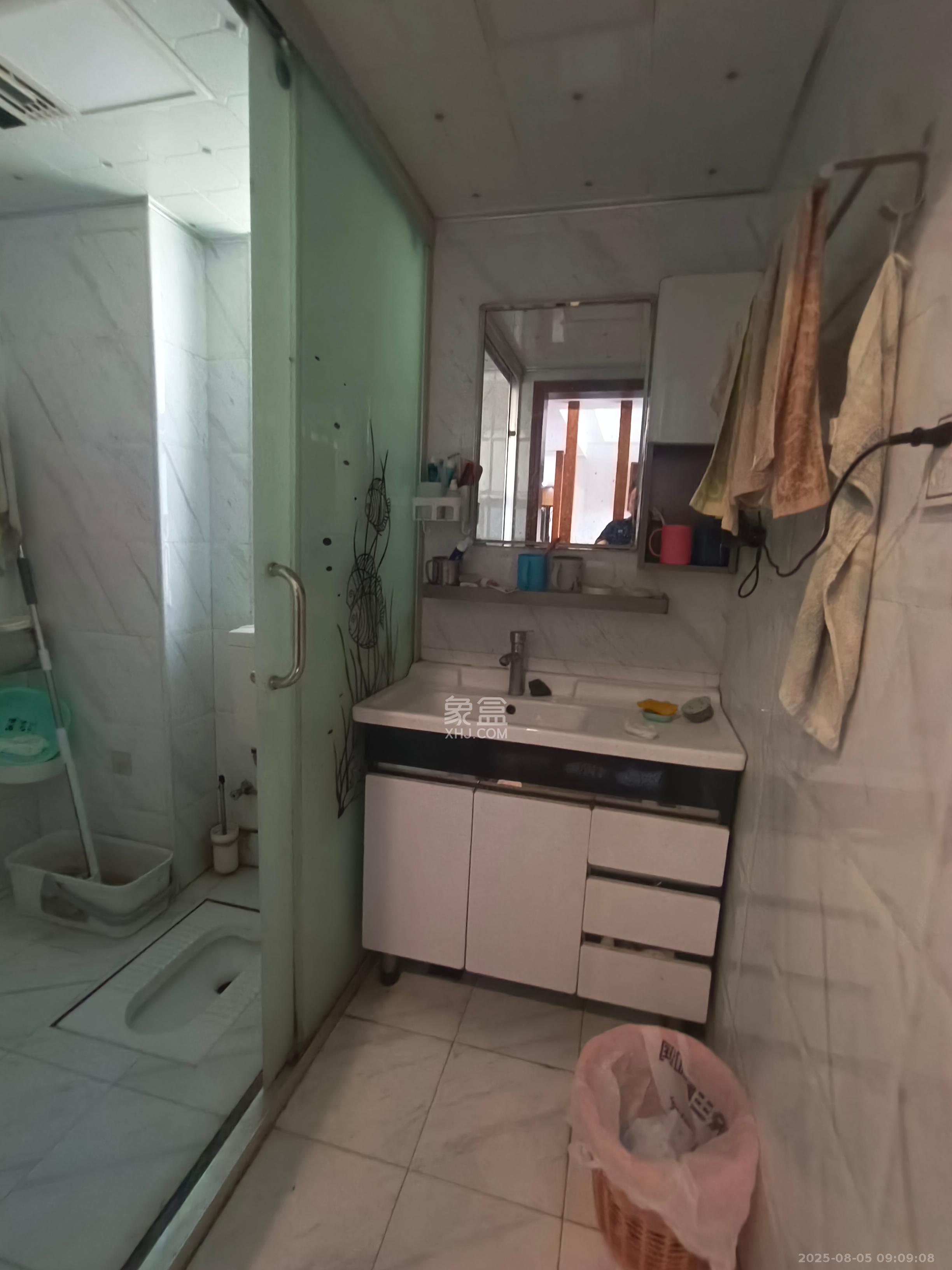 兰亭湾畔 3室2厅2卫 3000.0元/月 兰亭湾畔 3室2厅2卫 3000.0元/月室内图